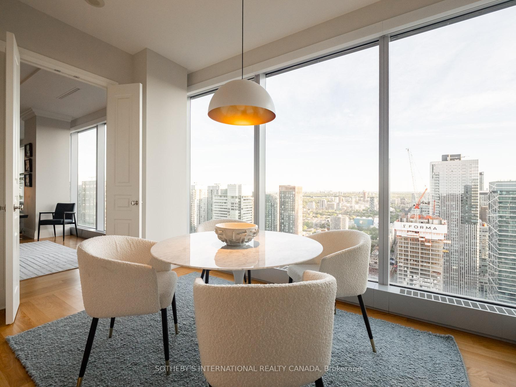 183 Wellington Street W 4301