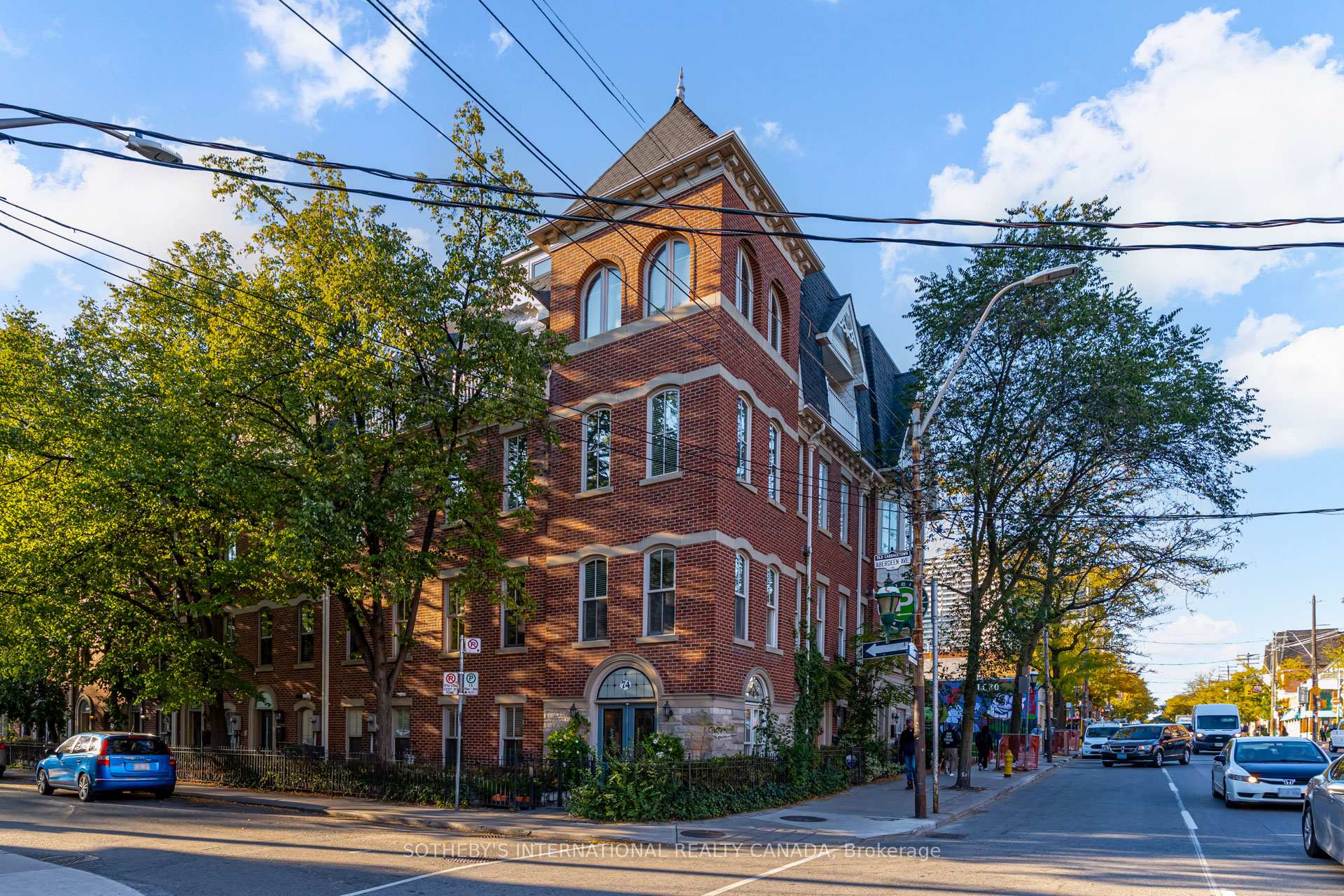 74 Aberdeen Avenue