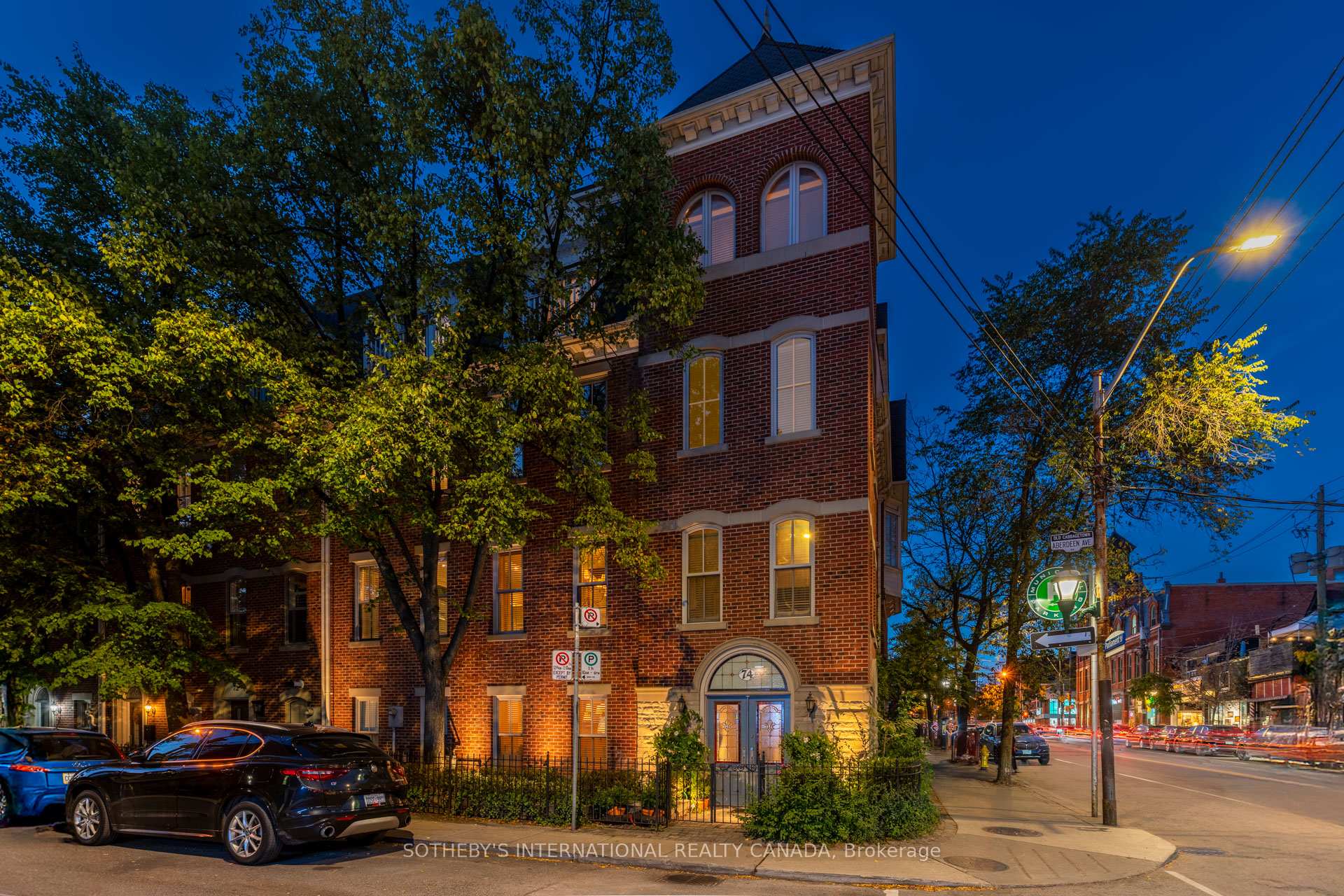 74 Aberdeen Avenue