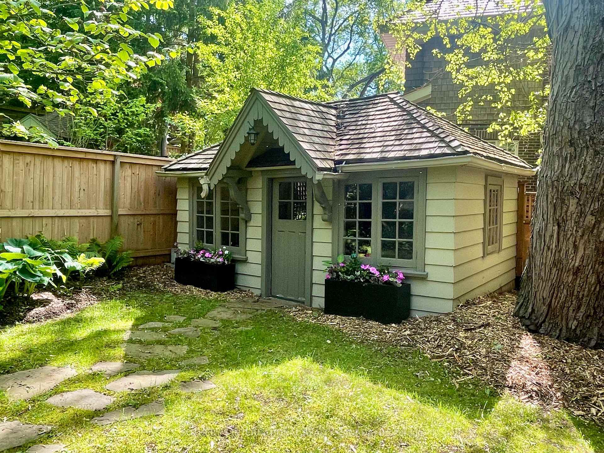 36 Donwoods Drive