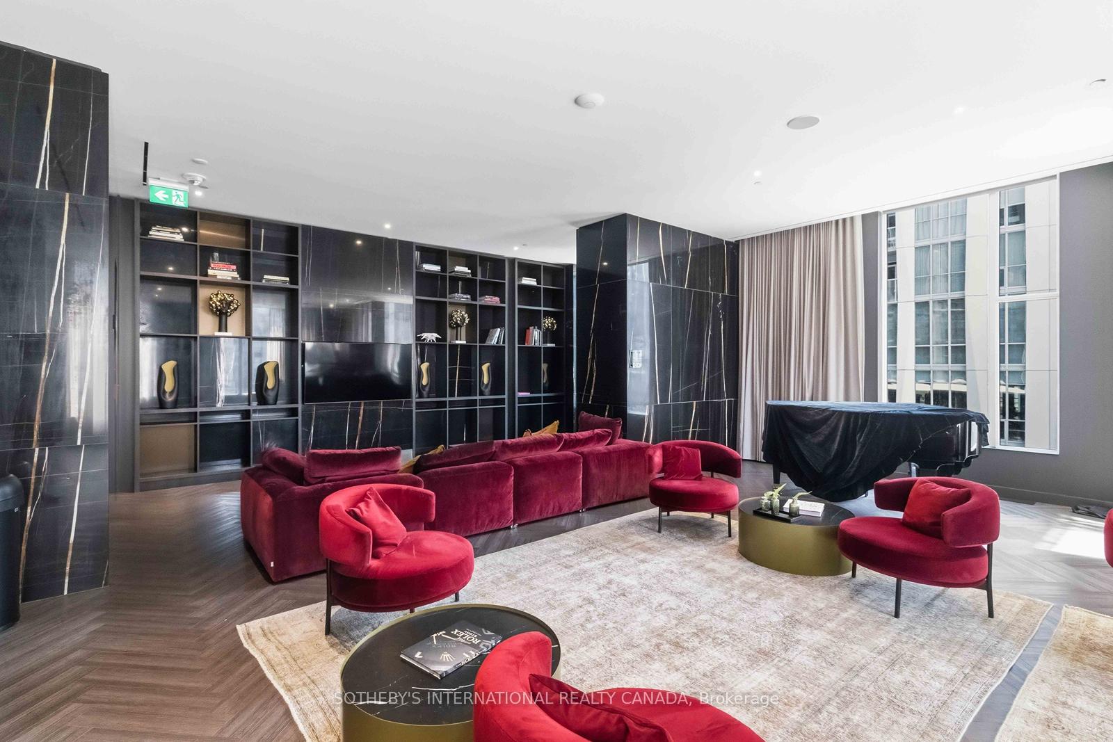 11 Yorkville Avenue 5010