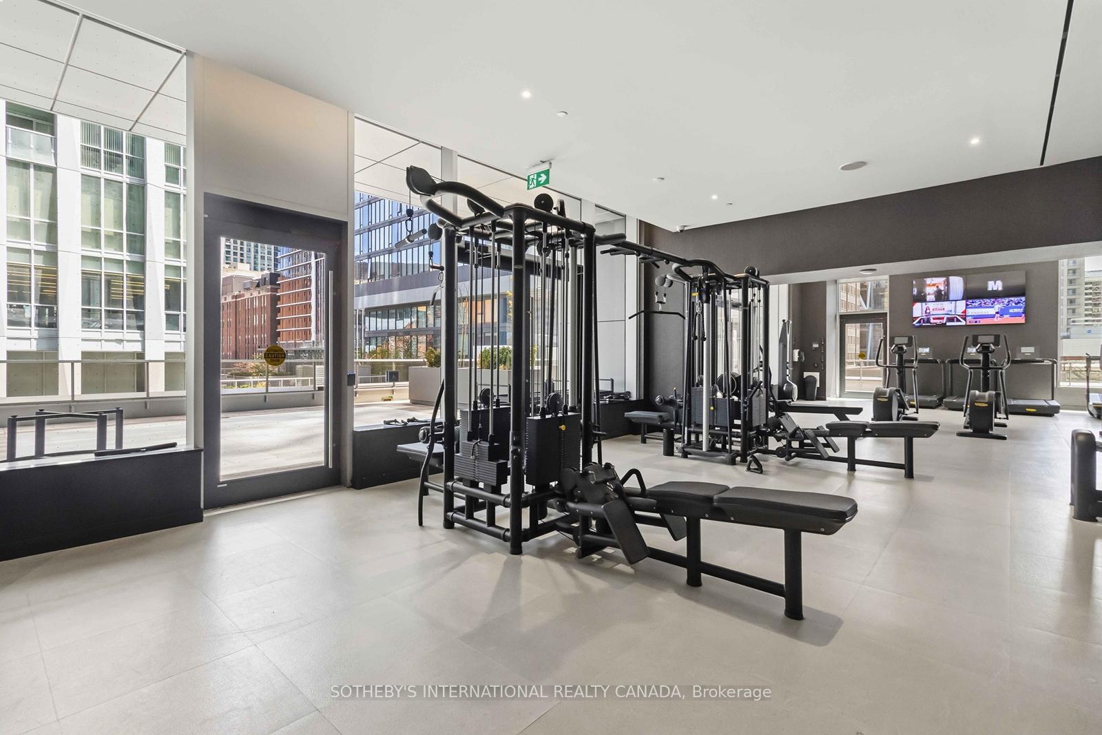 11 Yorkville Avenue 5010