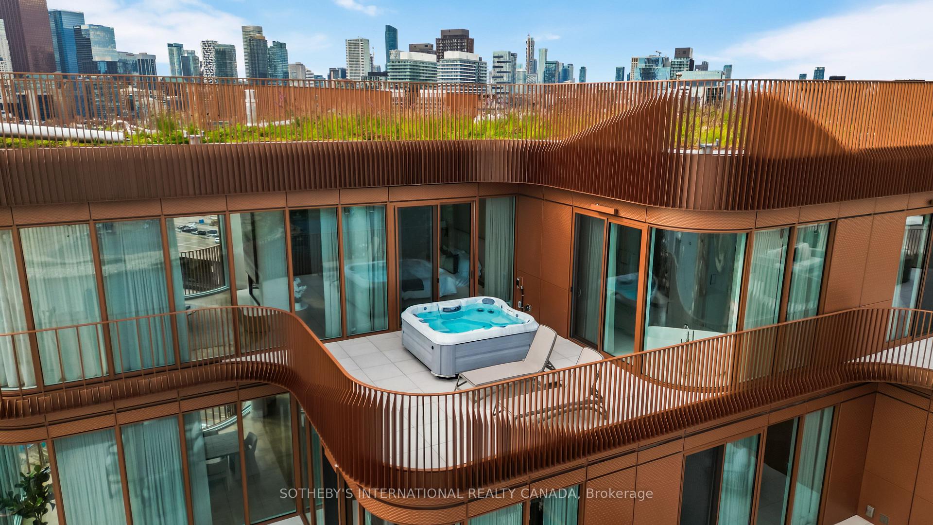 155 Merchants' Wharf SPH1, Toronto Unit: SPH1