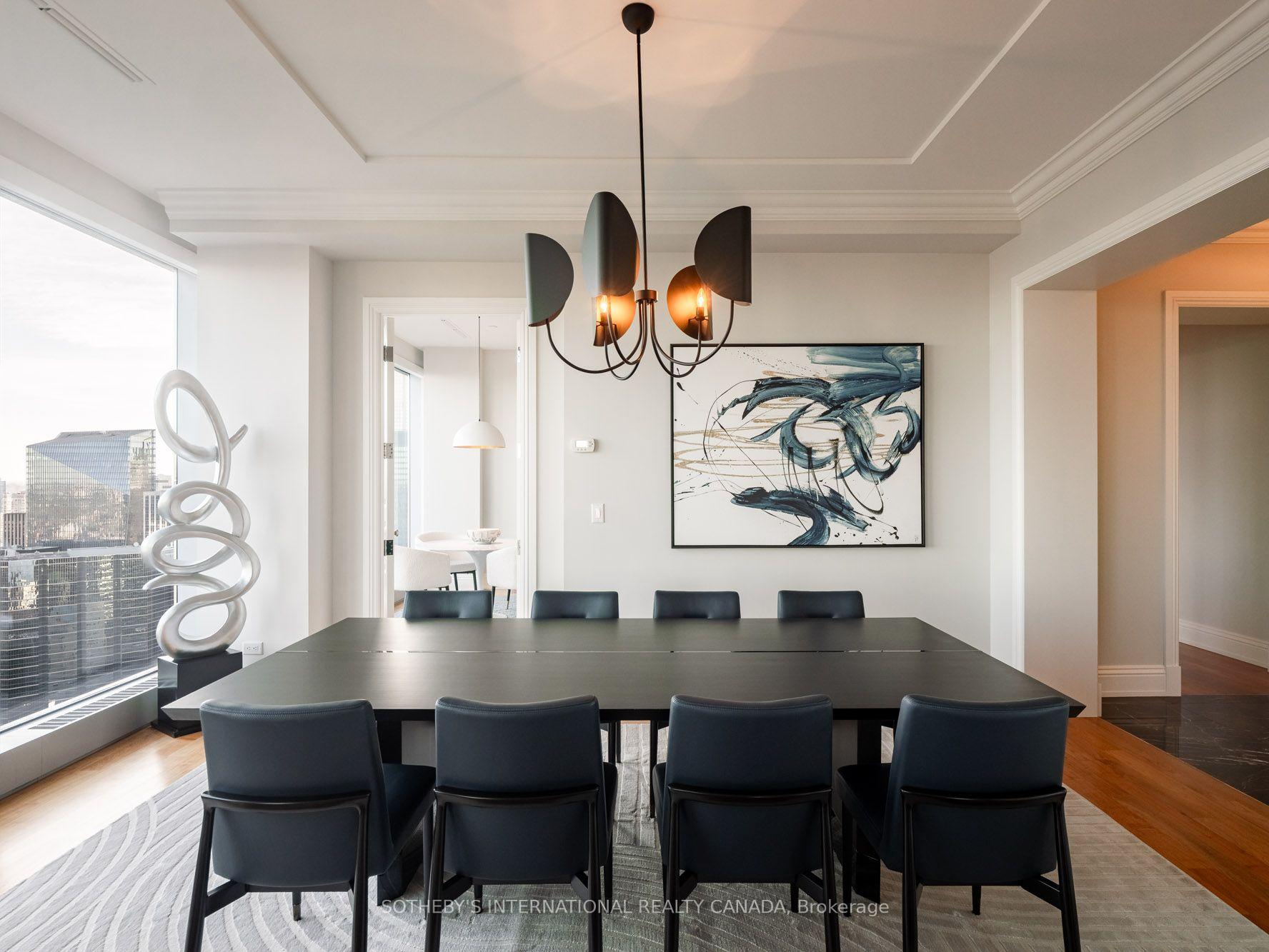 183 Wellington Street W 4301, Toronto Unit: 4301