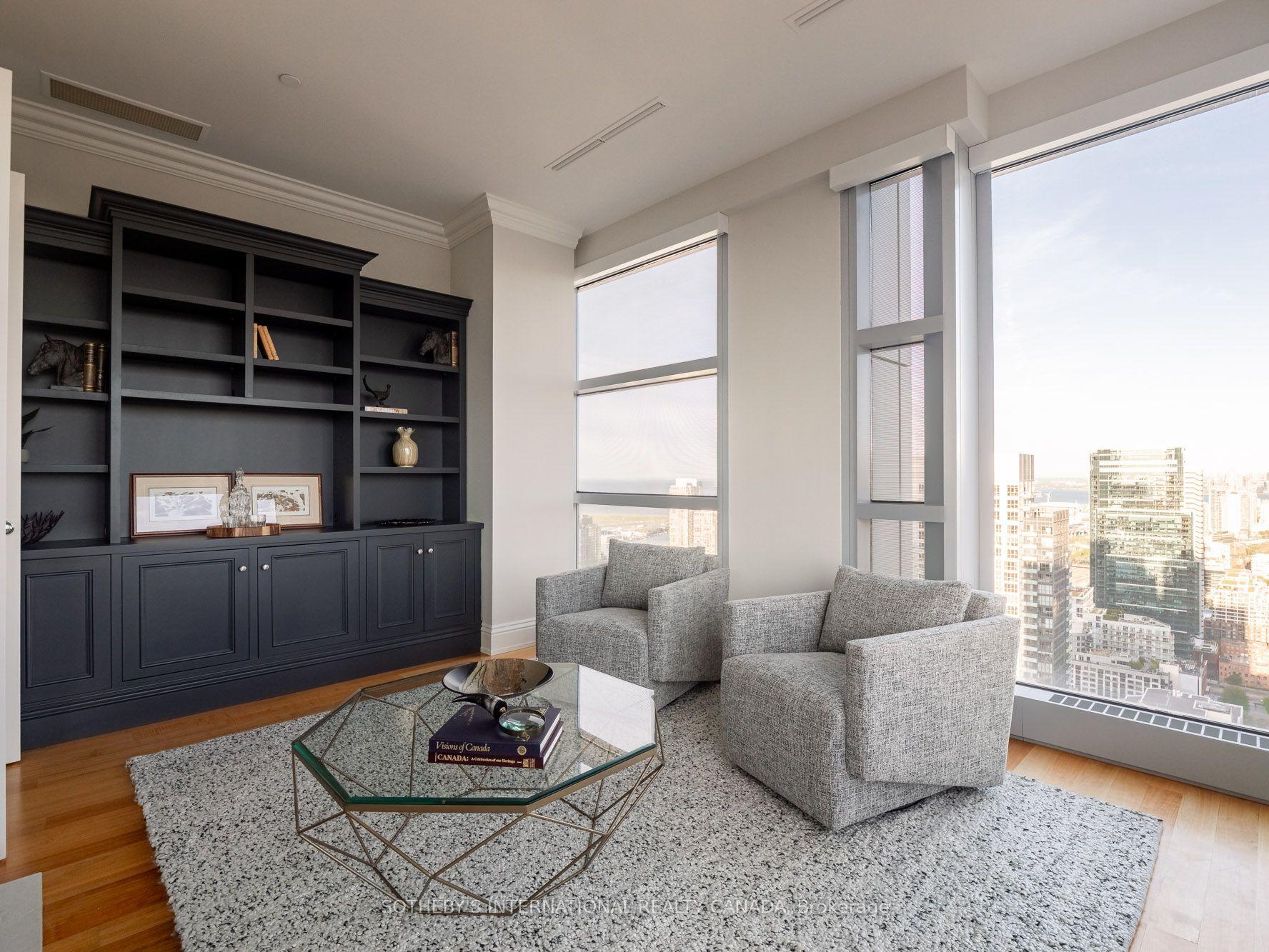 183 Wellington Street W 4301, Toronto Unit: 4301