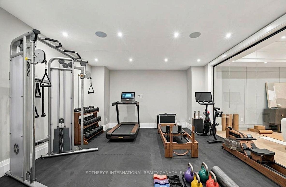 170 Forest Hill Road, Toronto