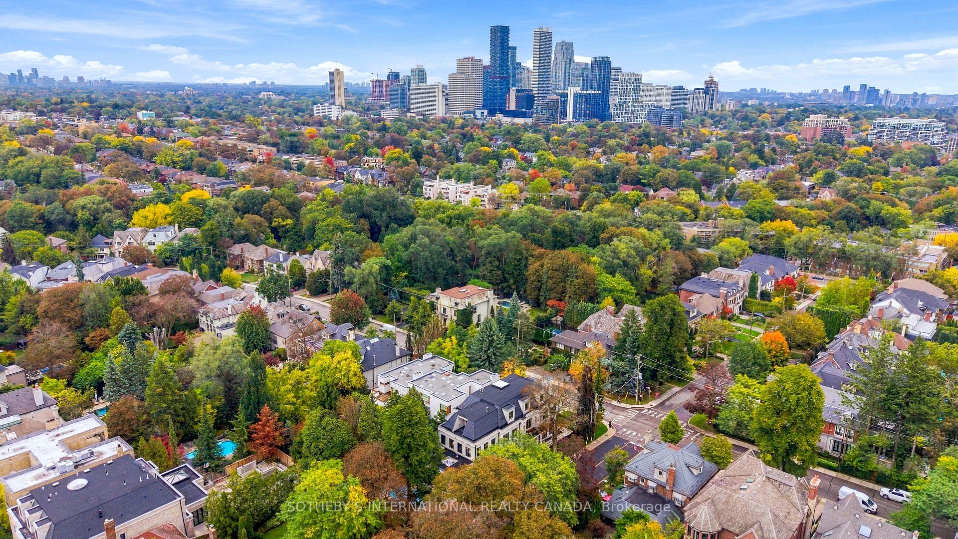 170 Forest Hill Road, Toronto