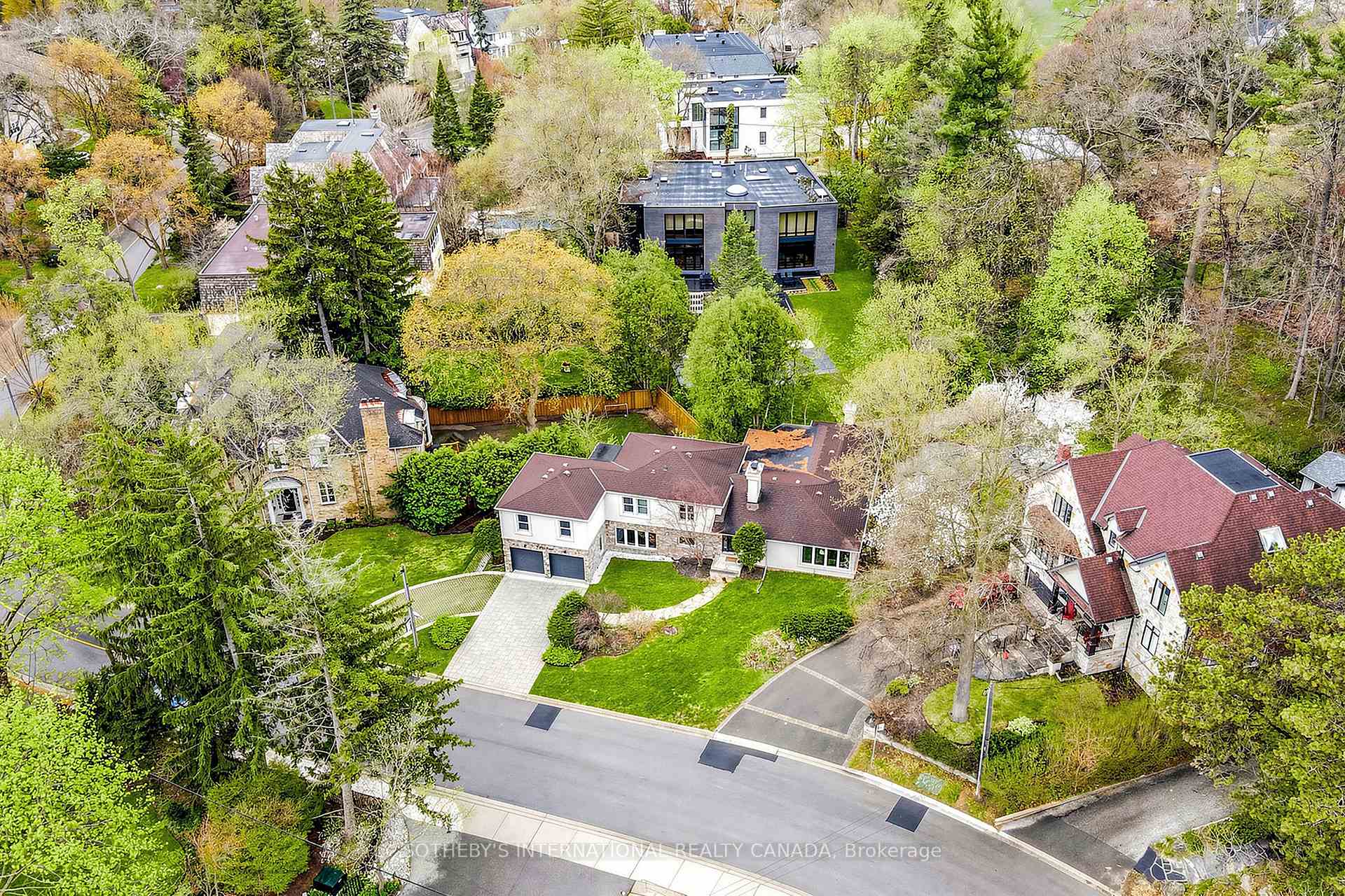 54 Plymbridge Road, Toronto