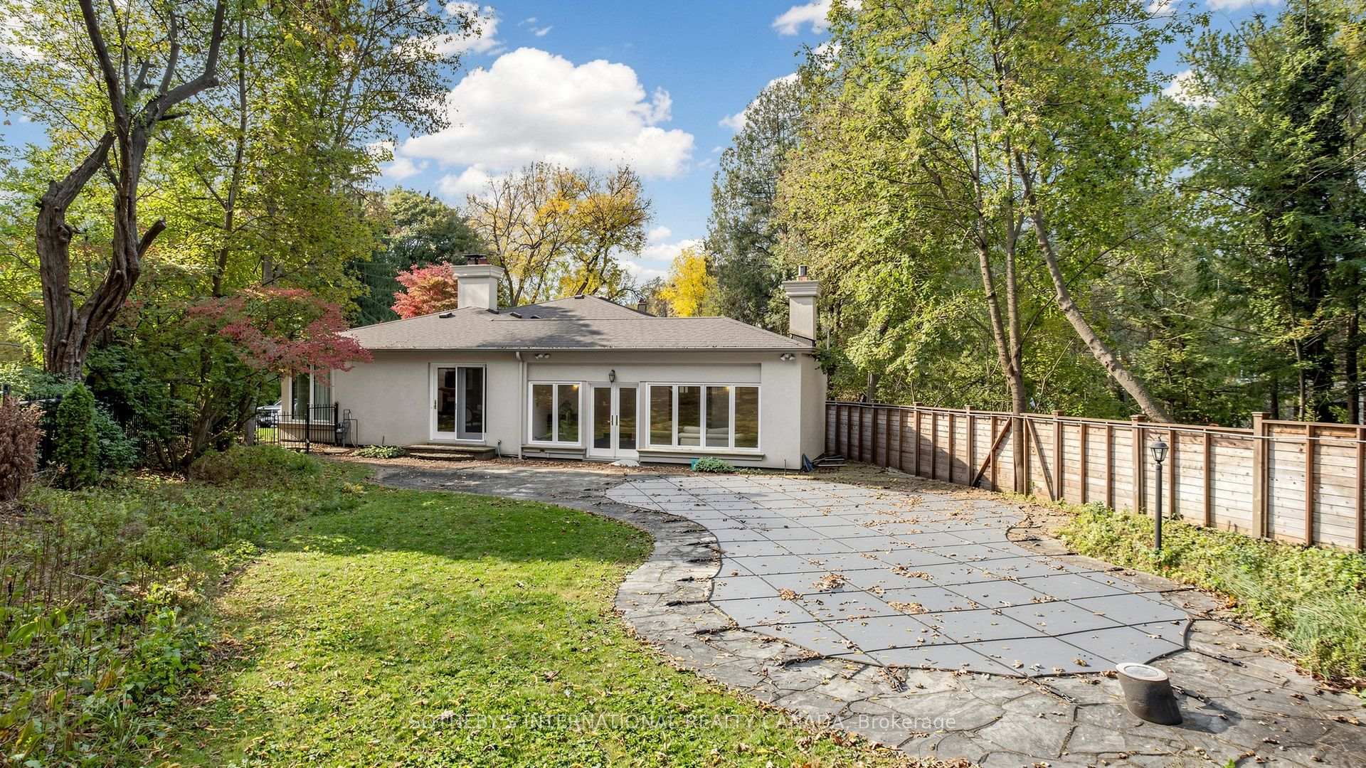 54 Plymbridge Road, Toronto