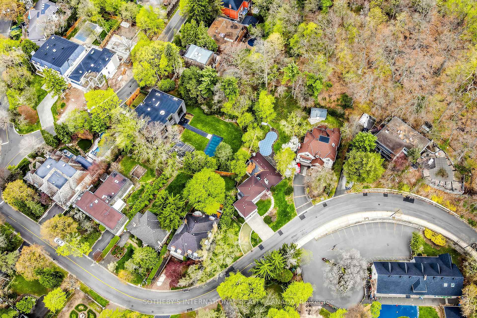 54 Plymbridge Road, Toronto