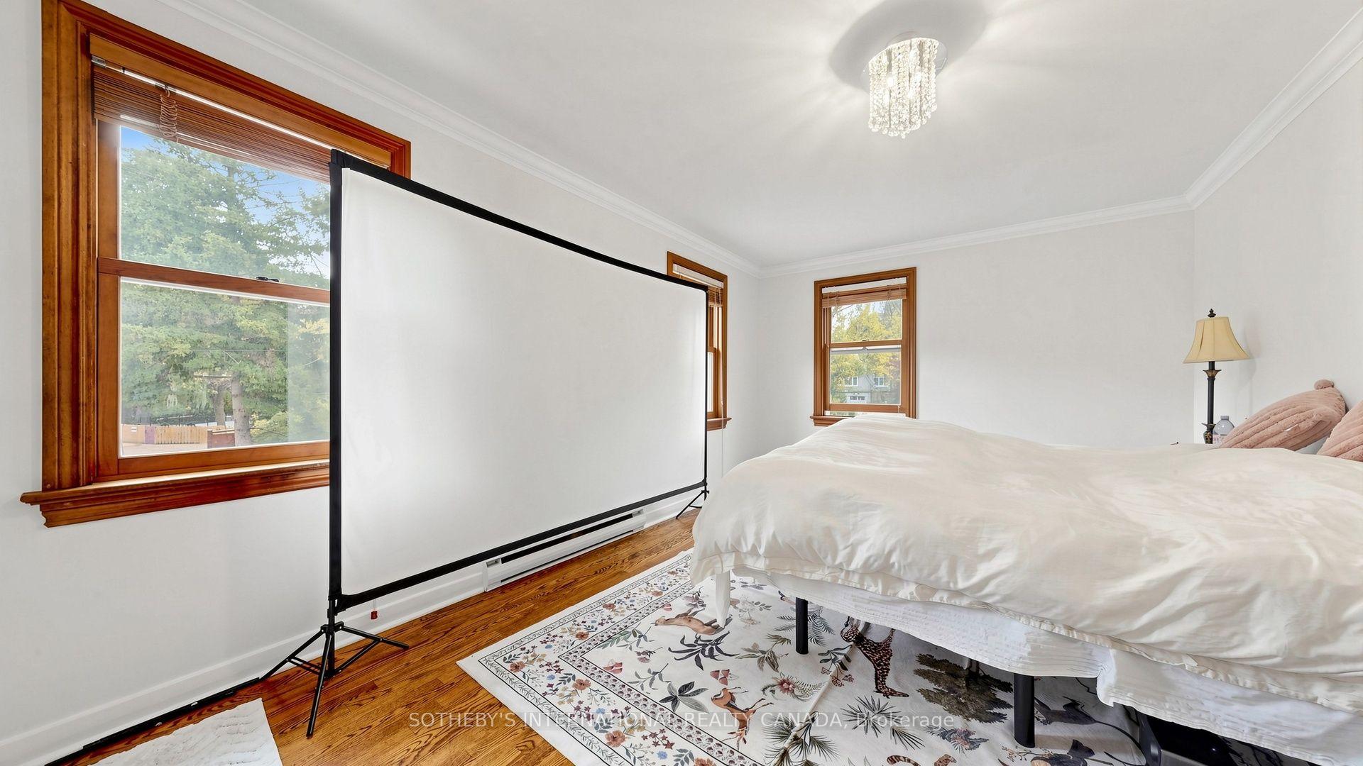 54 Plymbridge Road, Toronto