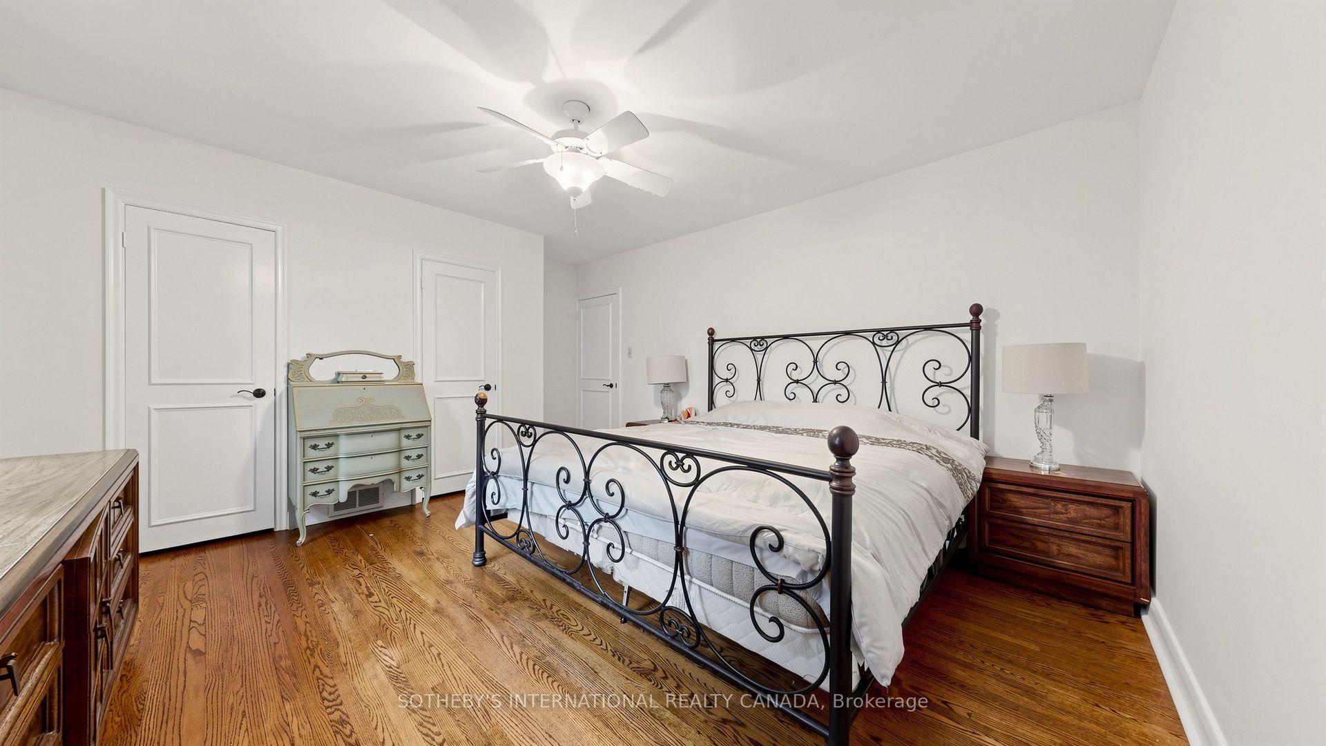 54 Plymbridge Road, Toronto