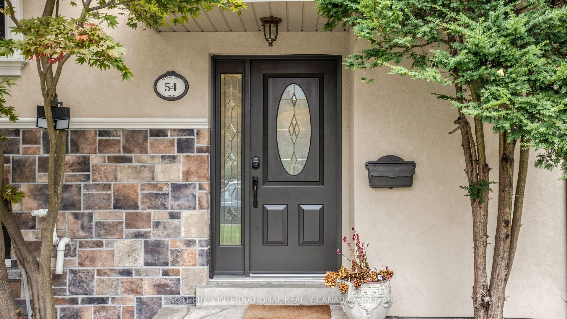 54 Plymbridge Road, Toronto