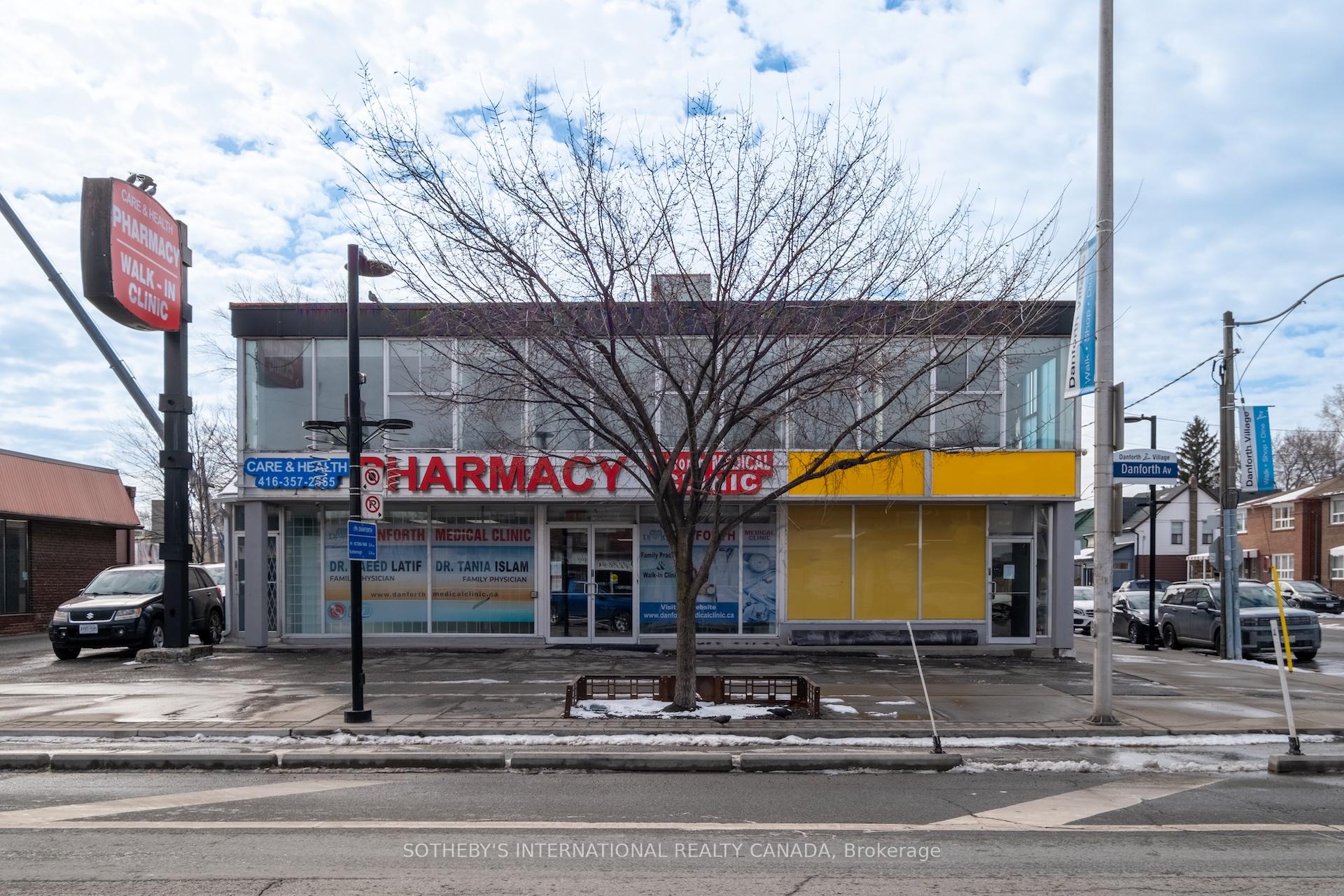 2927 Danforth Avenue Second Floor
