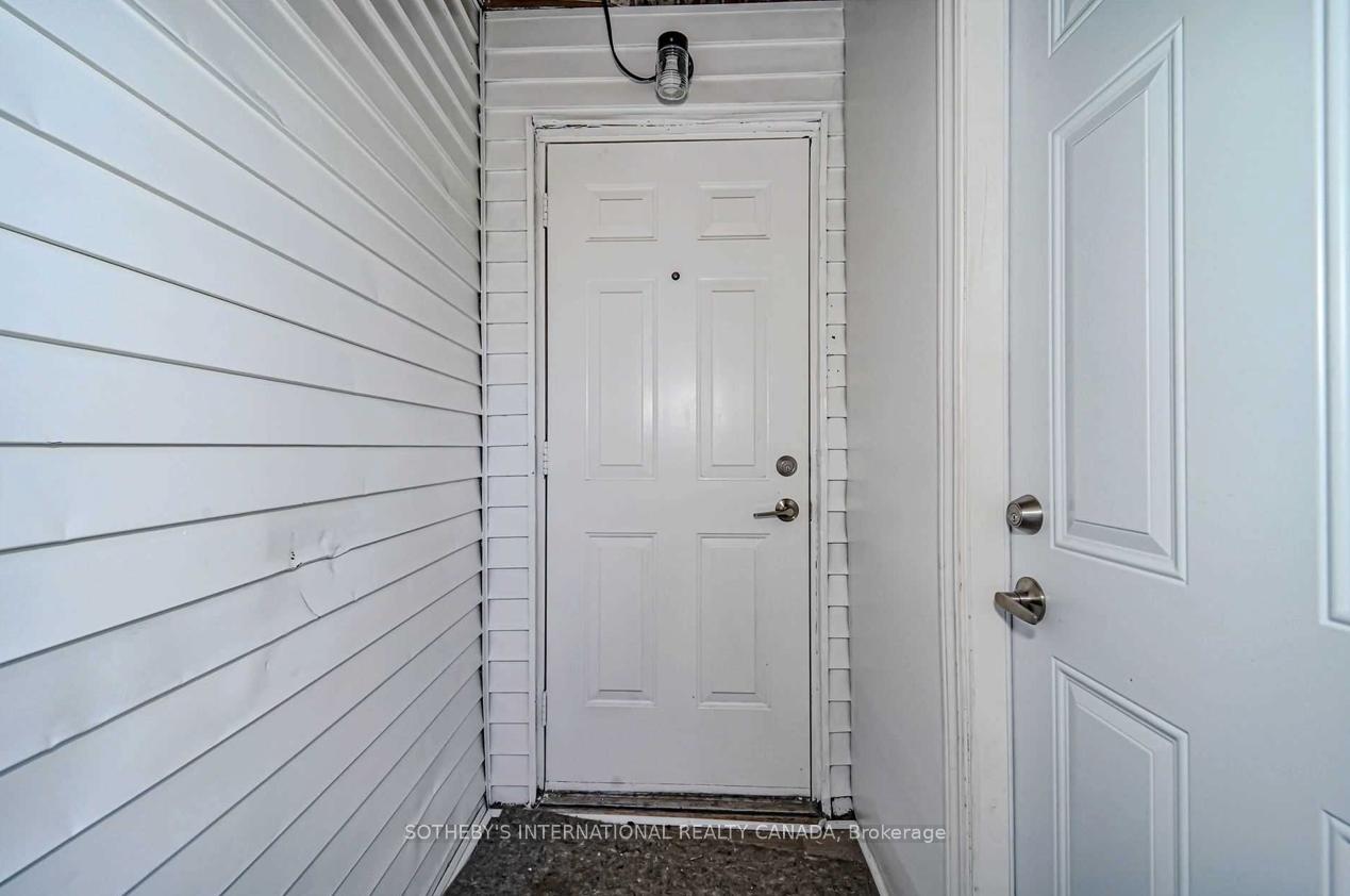 843 Danforth Avenue Upper