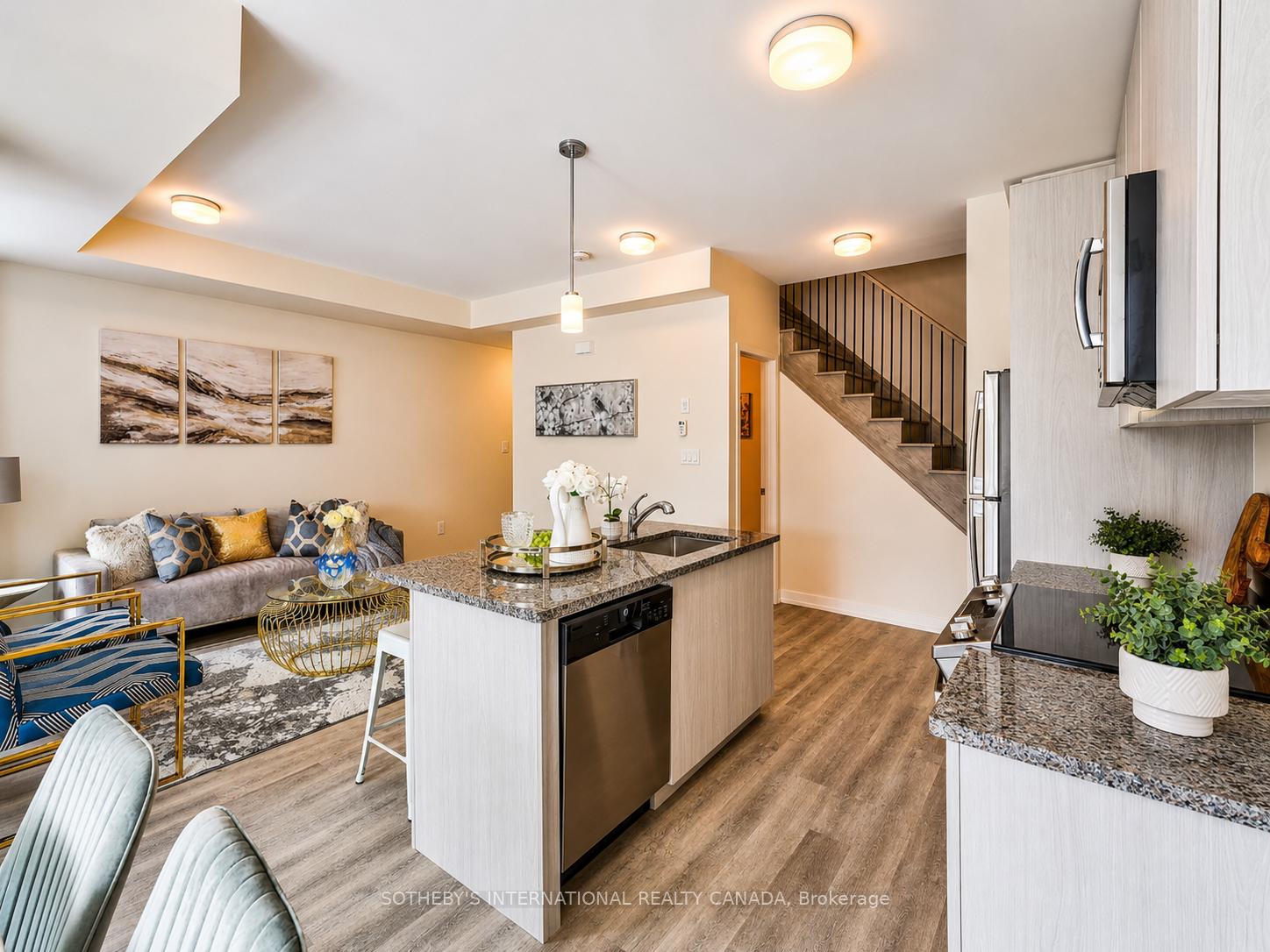 2550 Castlegate Crossing 419