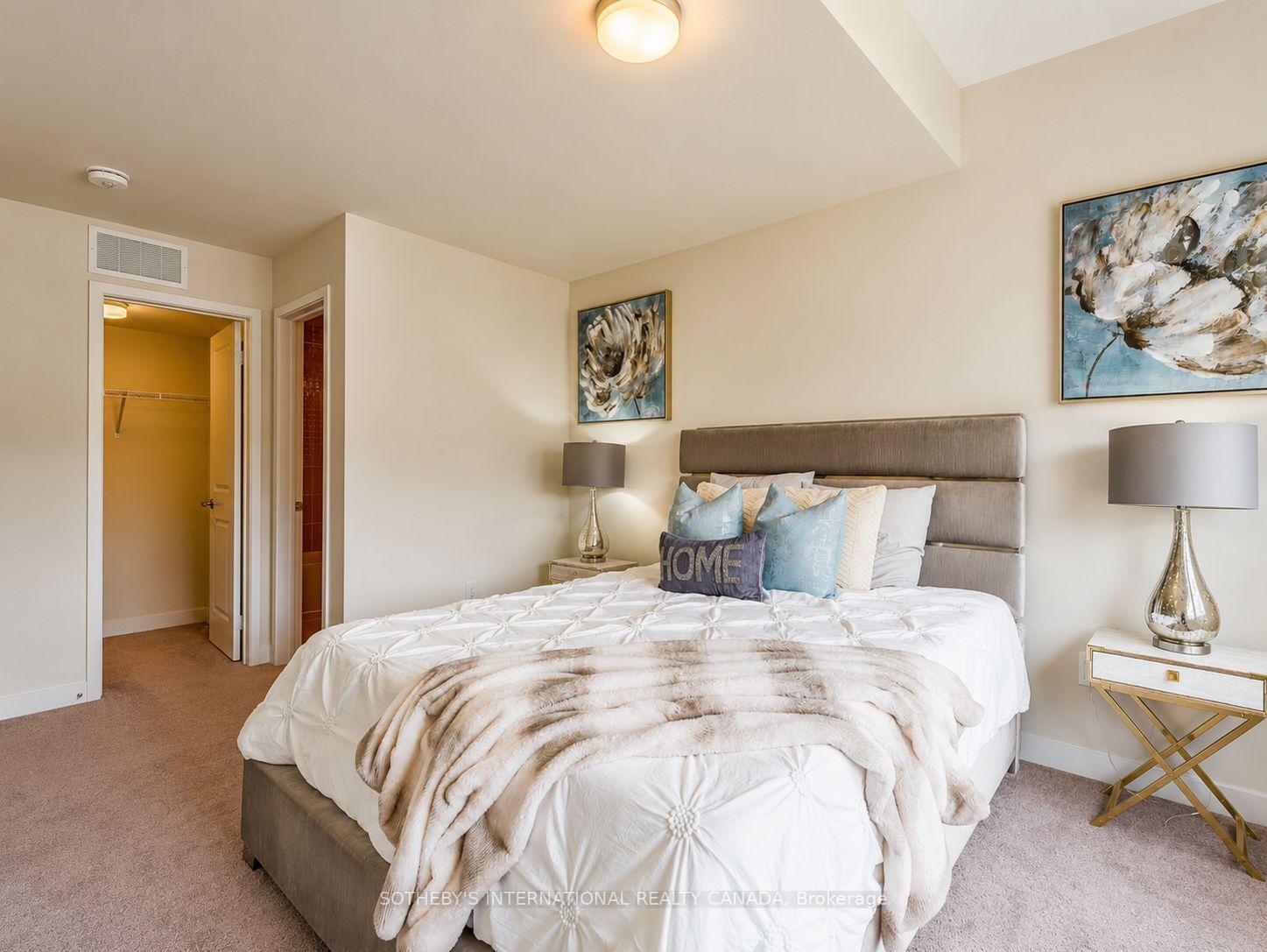 2550 Castlegate Crossing 419