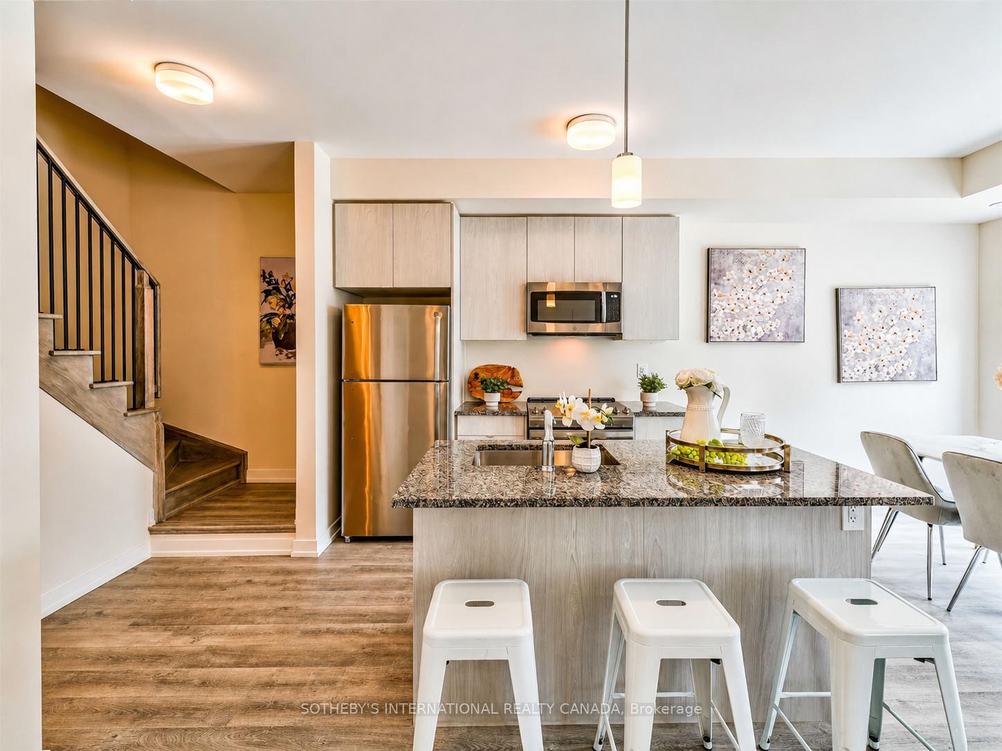 2550 Castlegate Crossing 419