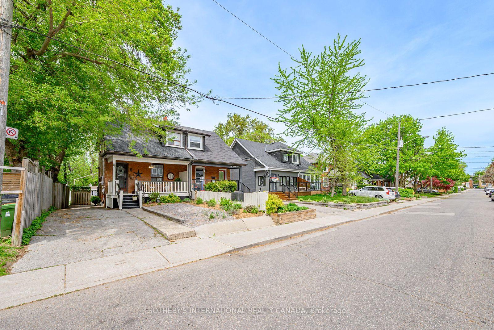 2 Winston Avenue