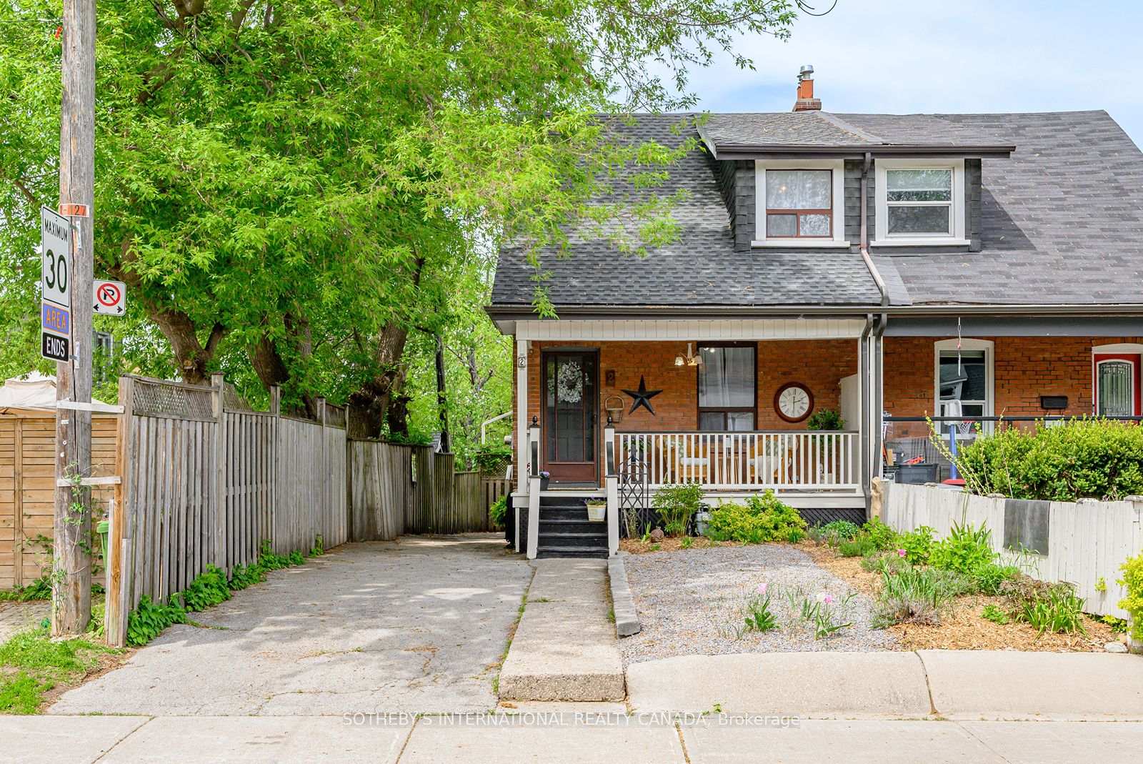 2 Winston Avenue