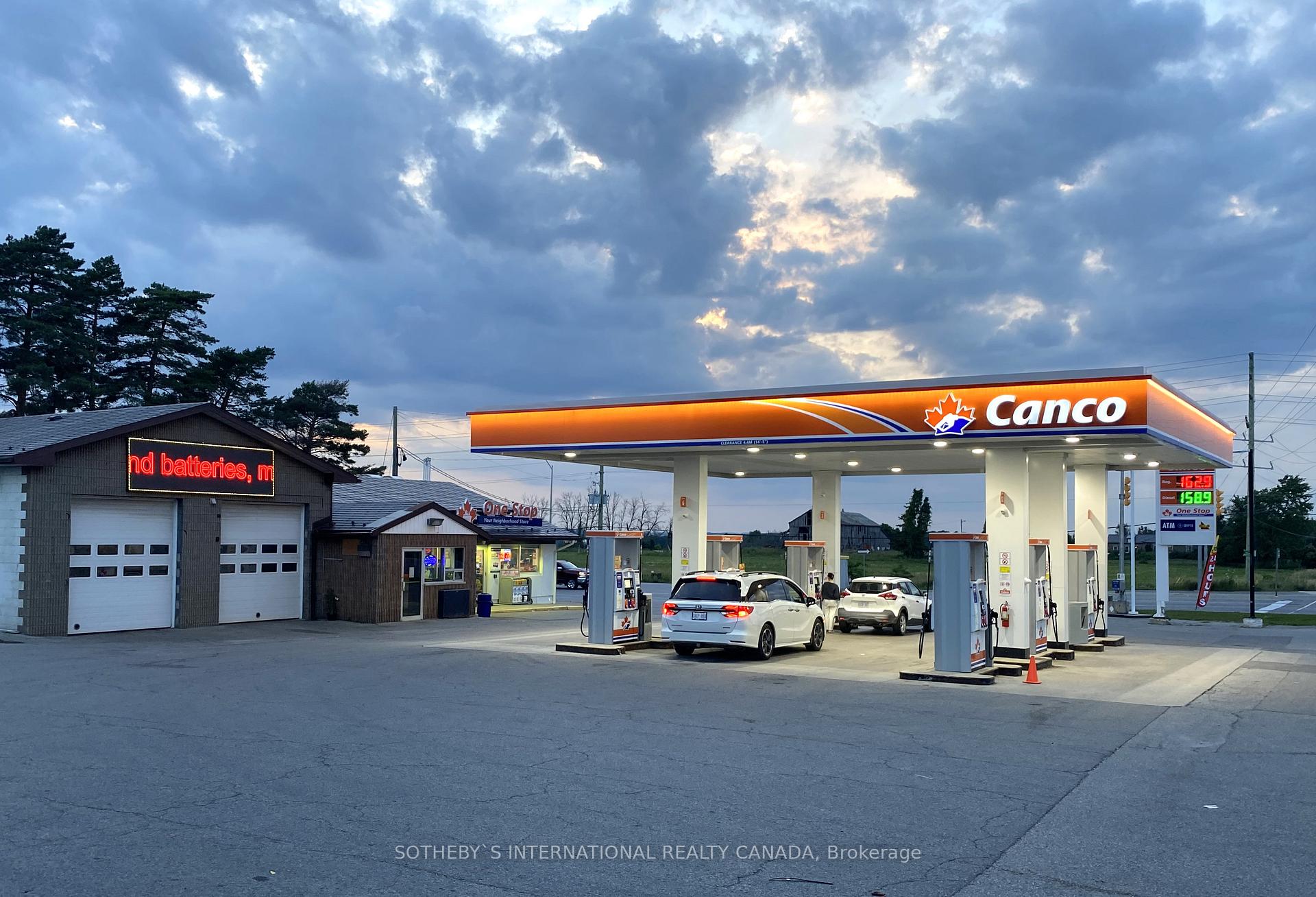 7352/73 Yonge Street