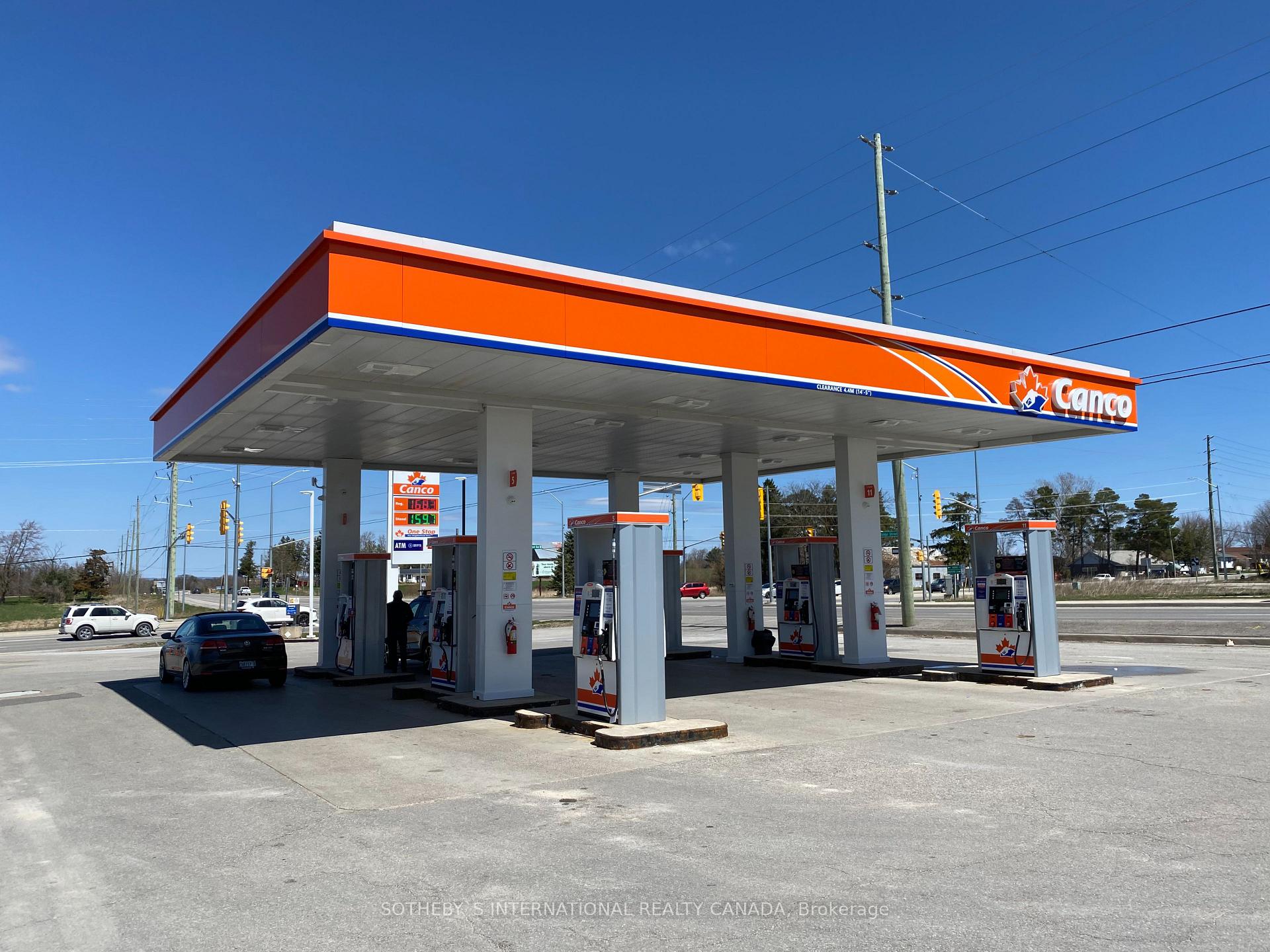 7352/73 Yonge Street