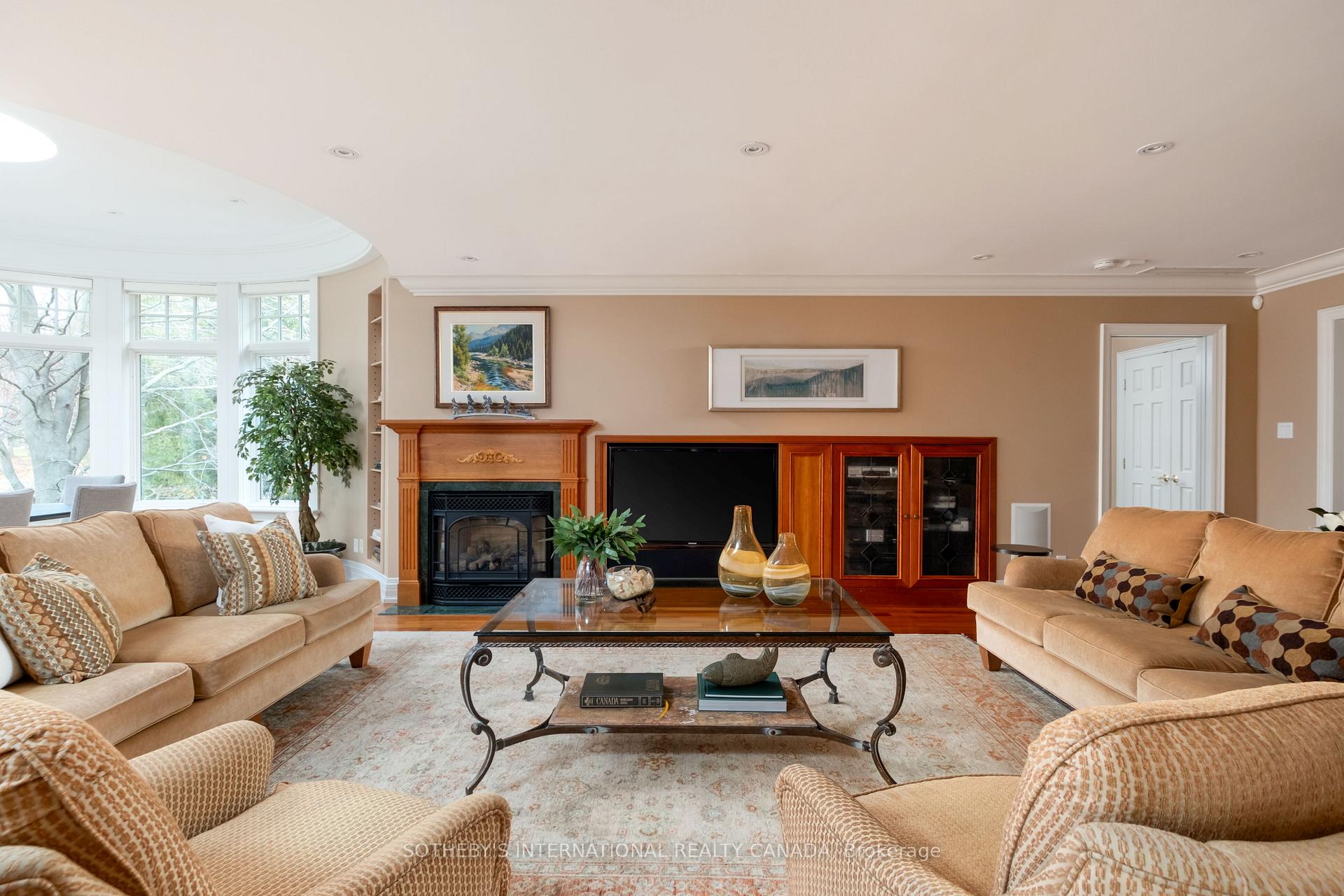 91 Fairway Heights Drive