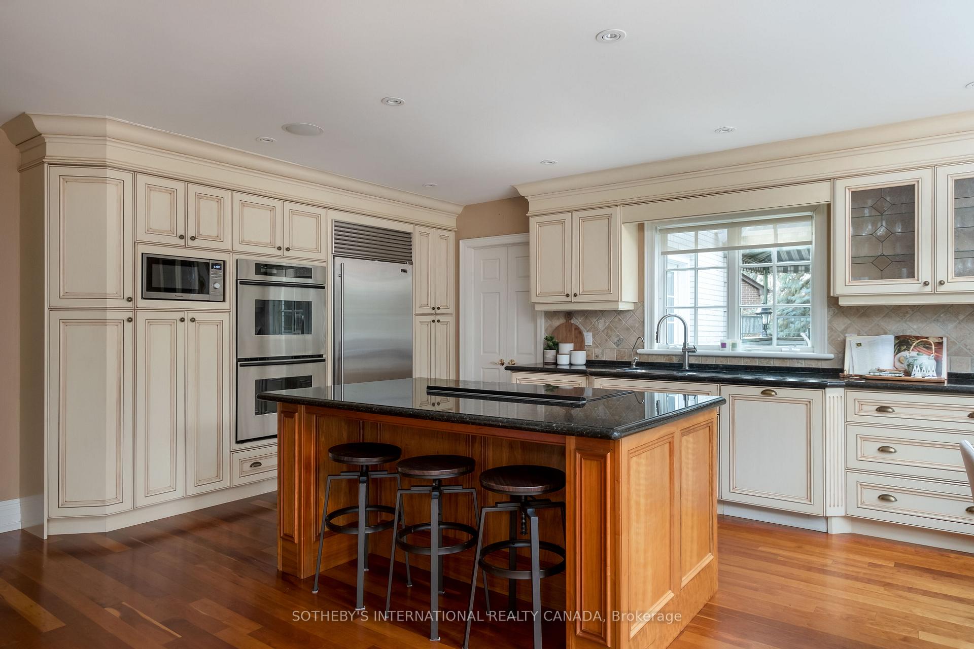 91 Fairway Heights Drive