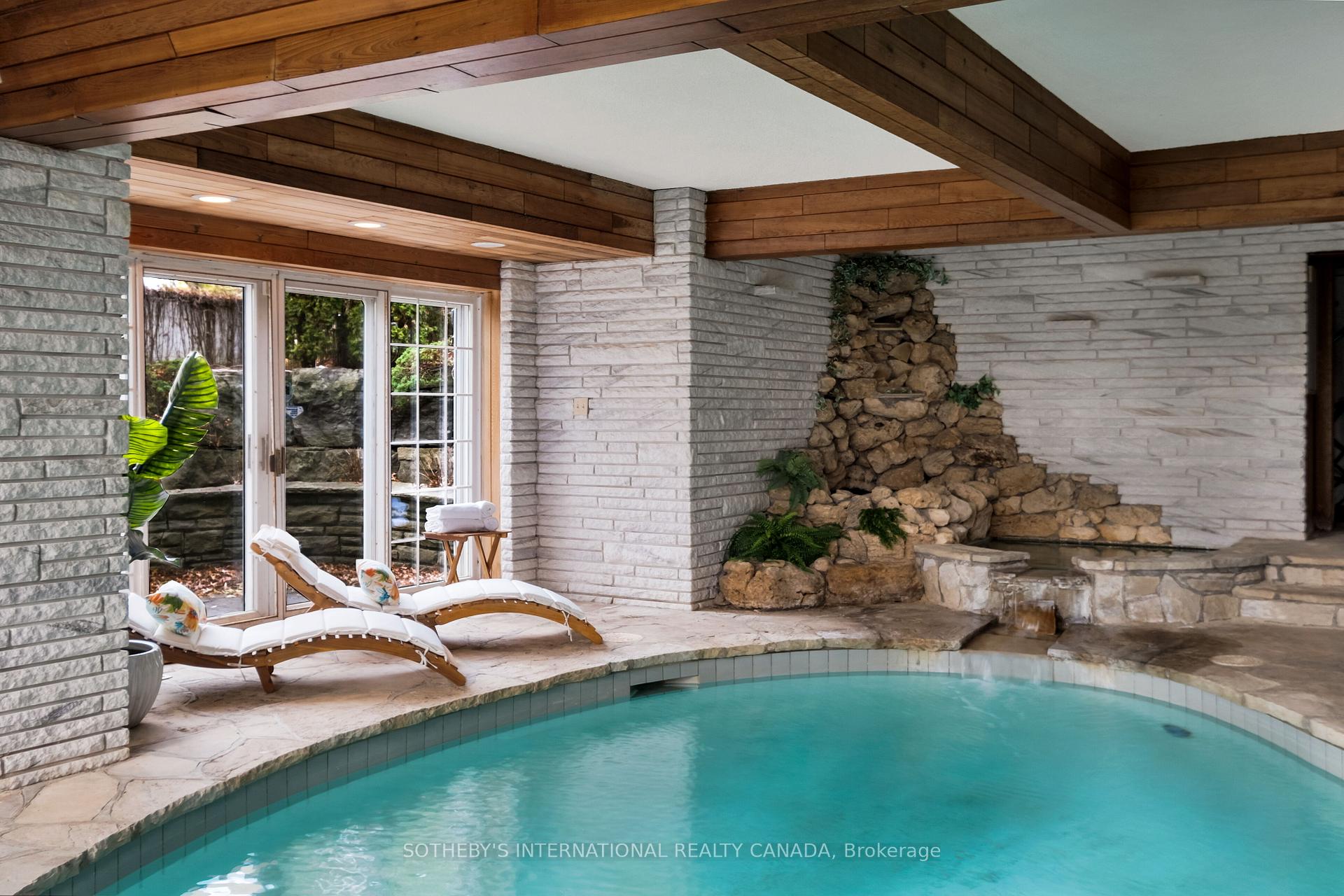 91 Fairway Heights Drive