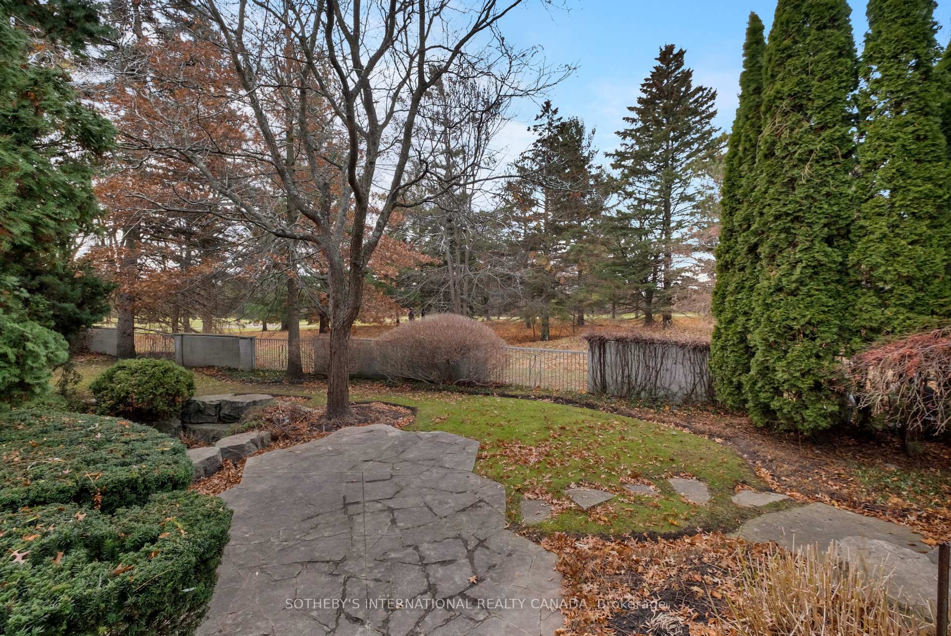 91 Fairway Heights Drive