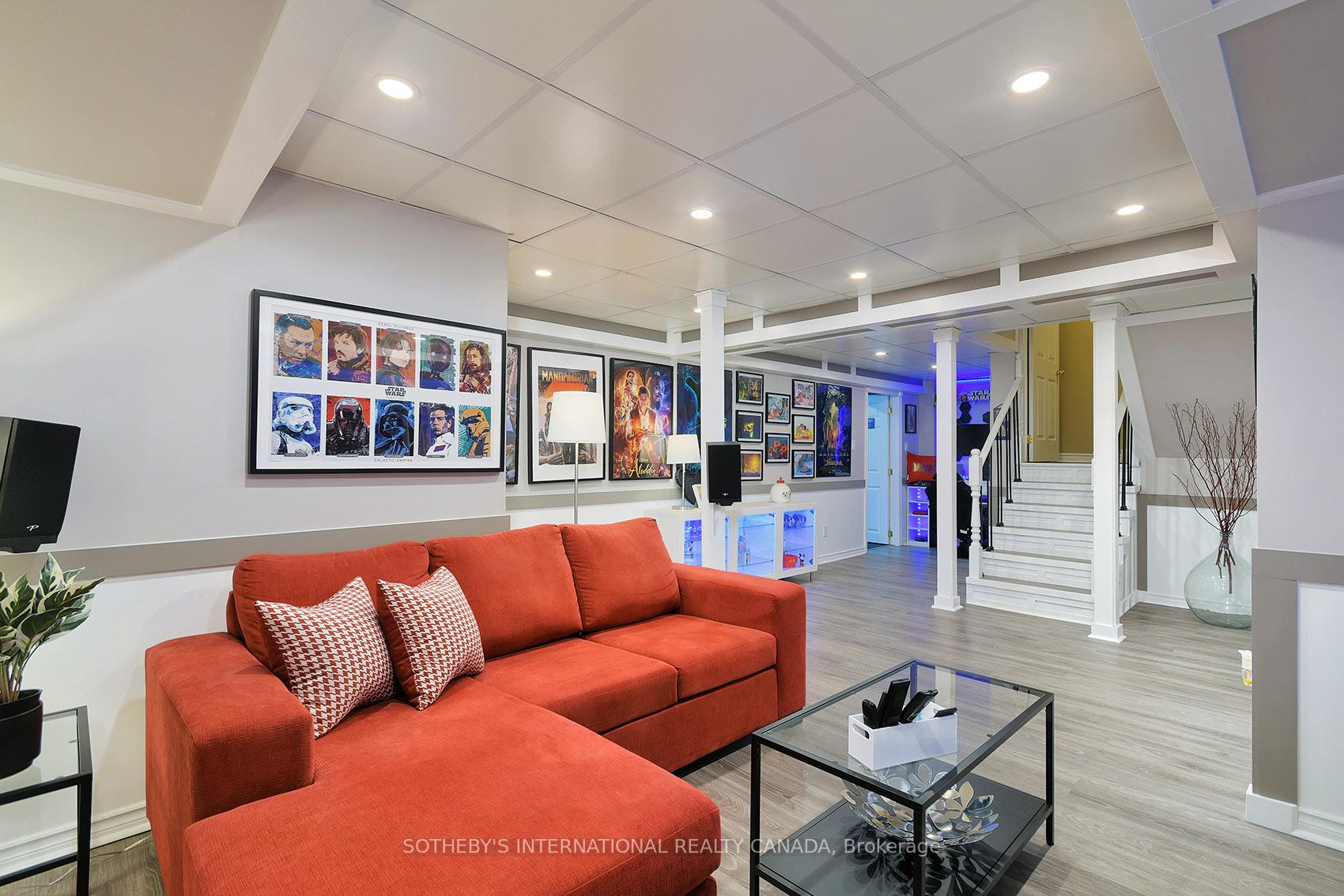 52 Monteith Crescent