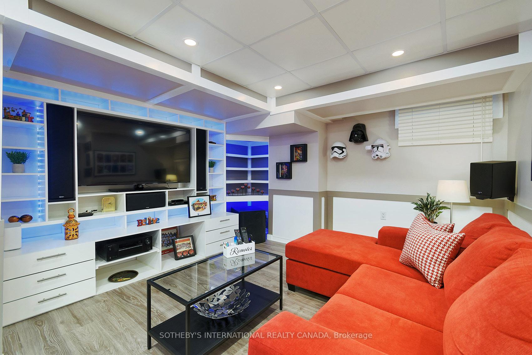 52 Monteith Crescent