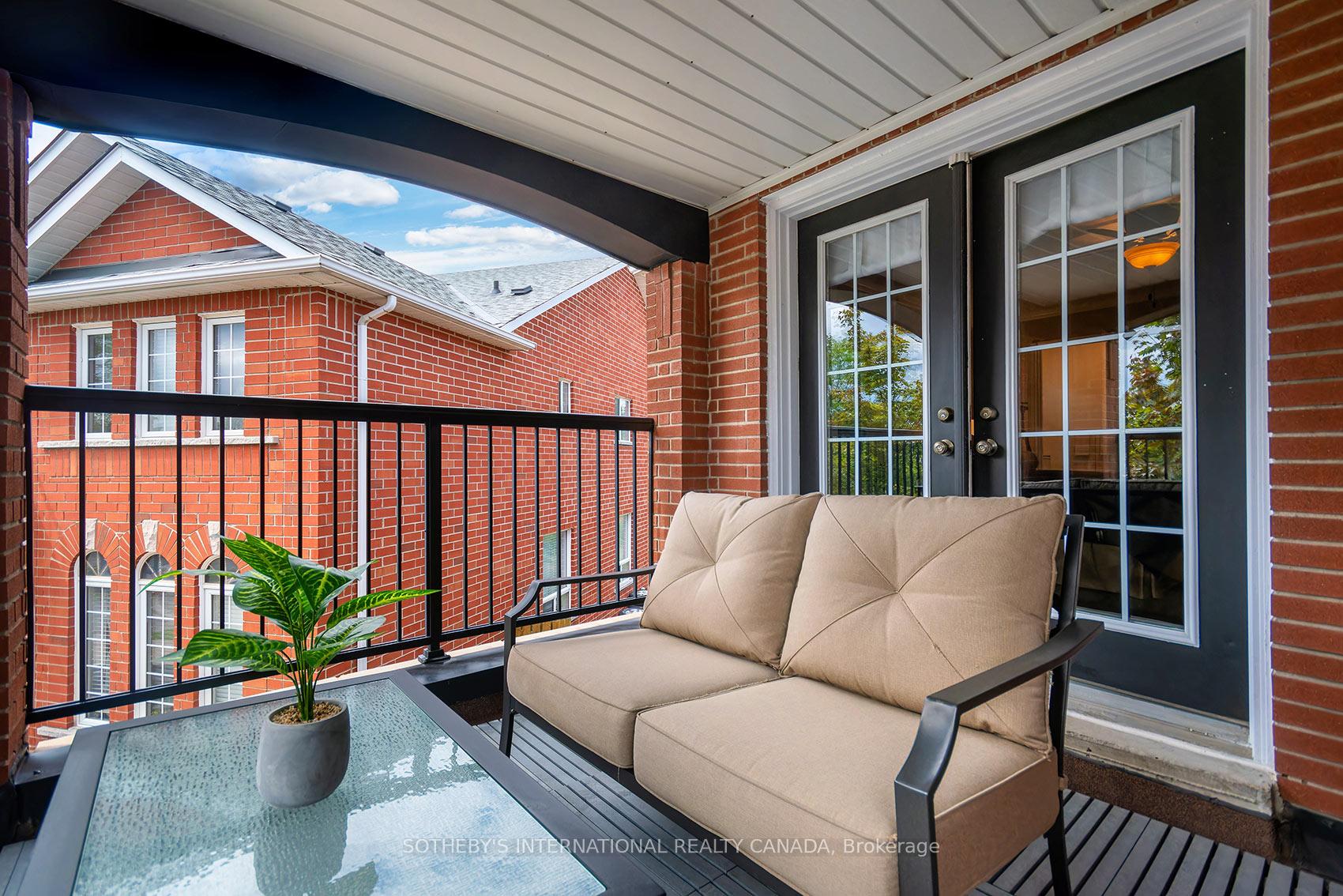 52 Monteith Crescent
