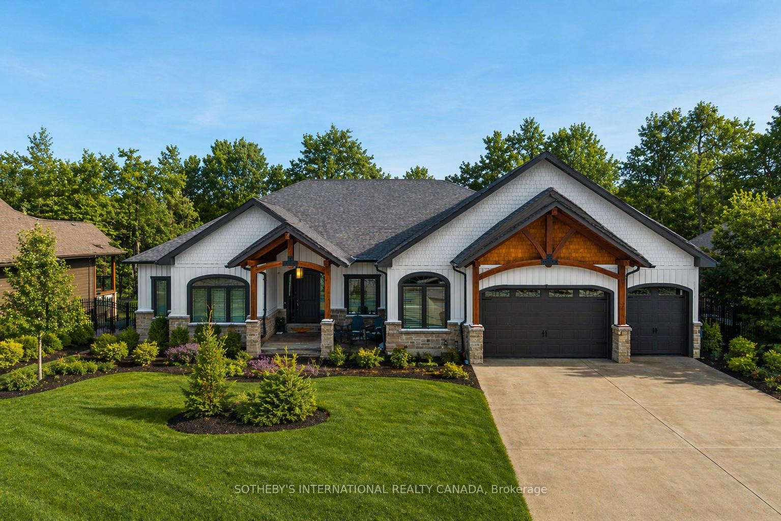 7 Ridgewood Court