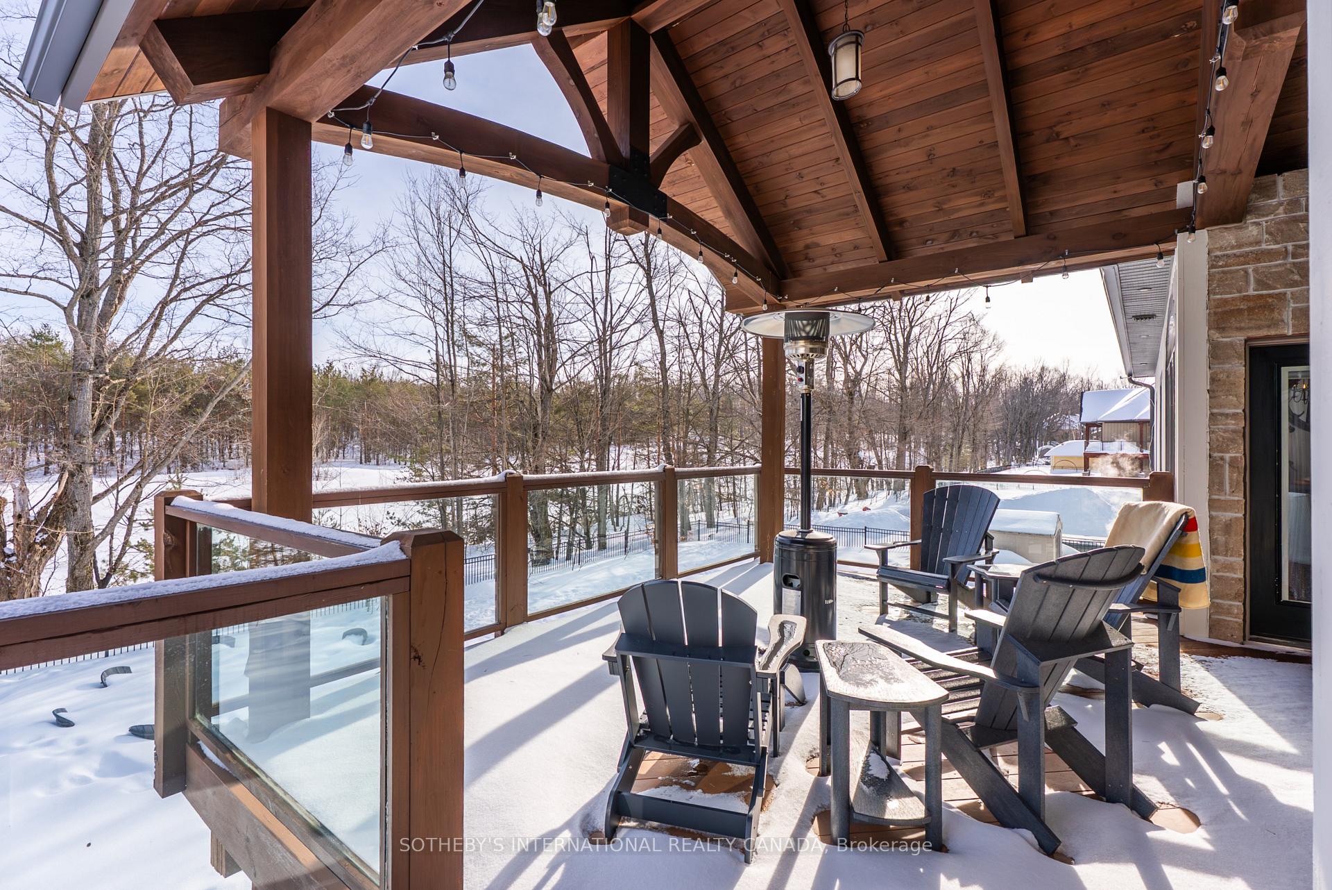 7 Ridgewood Court