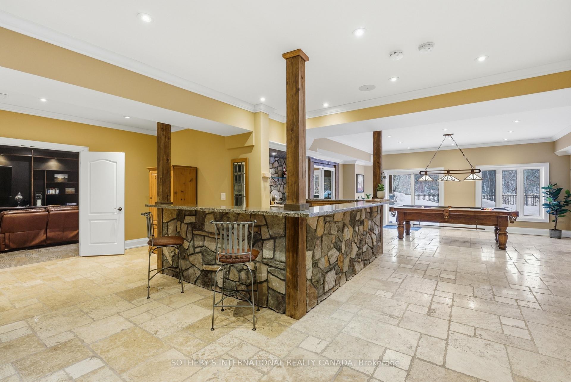 7 Ridgewood Court