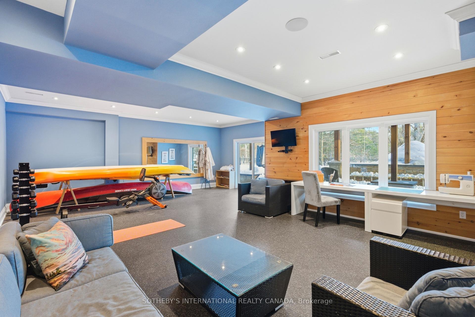 7 Ridgewood Court
