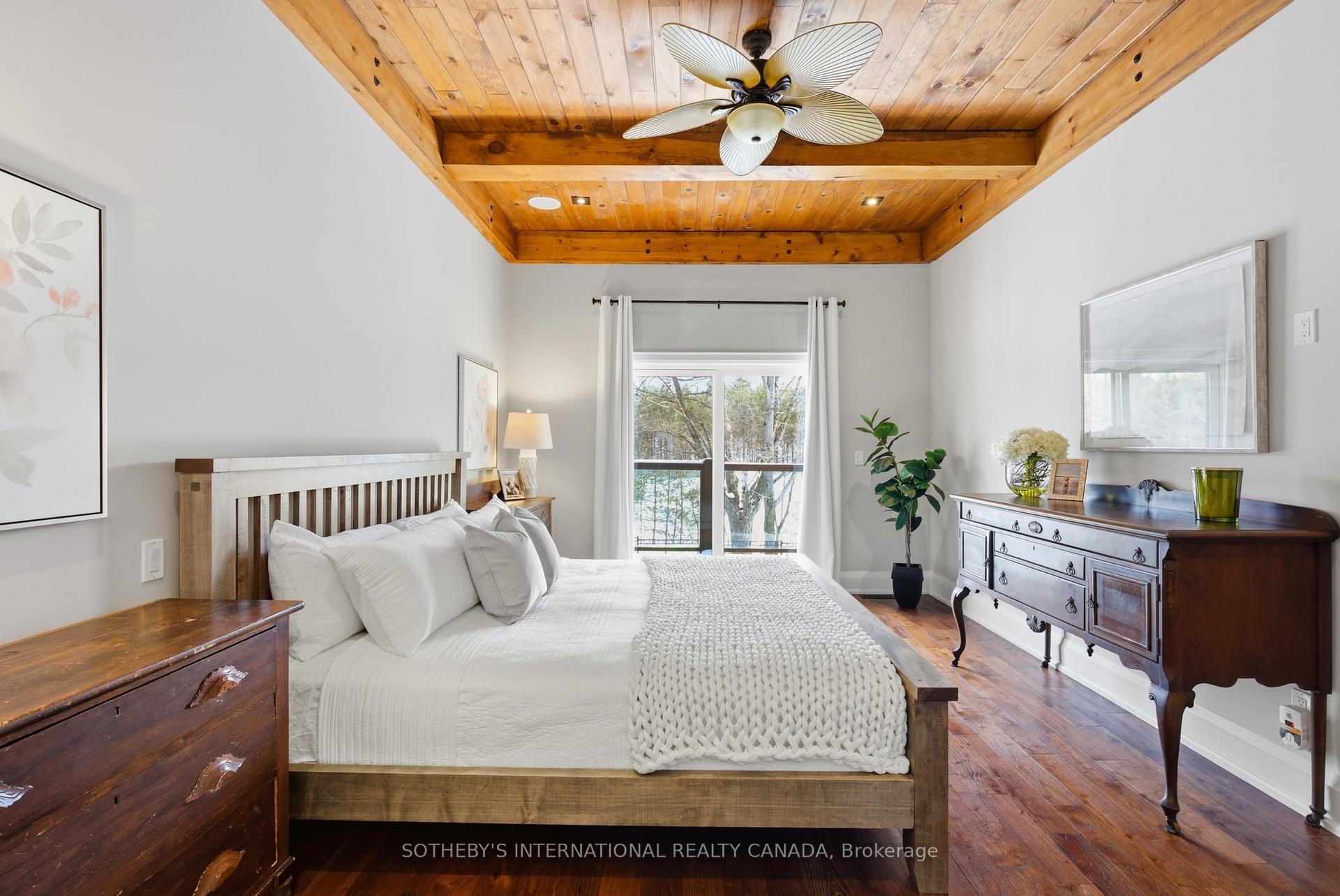 7 Ridgewood Court