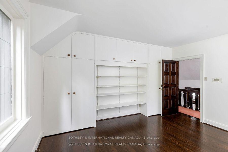 38 Edenbrook Hill
