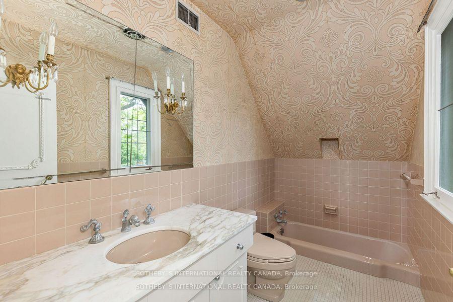 38 Edenbrook Hill