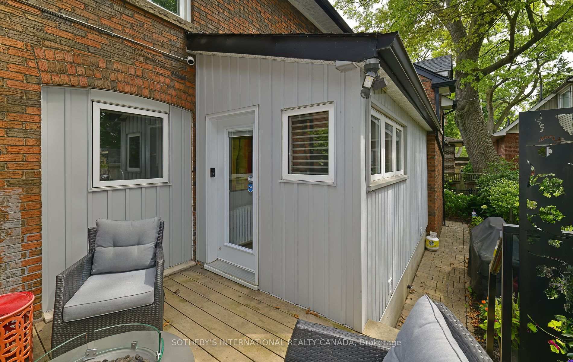 568 Windermere Avenue