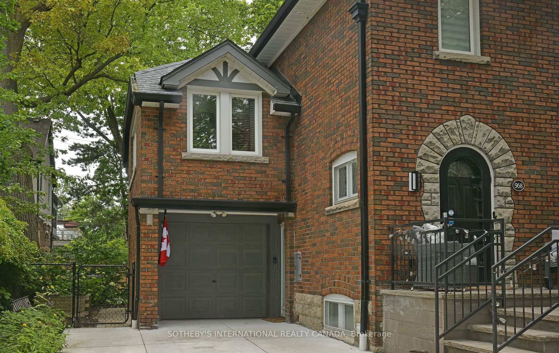 568 Windermere Avenue