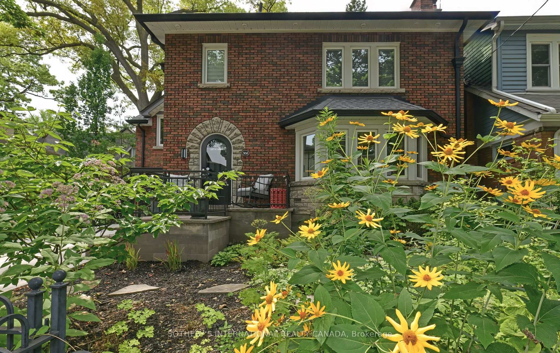568 Windermere Avenue