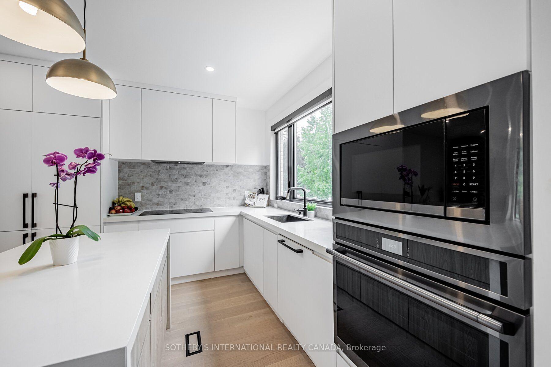 6 Twenty Fifth Street