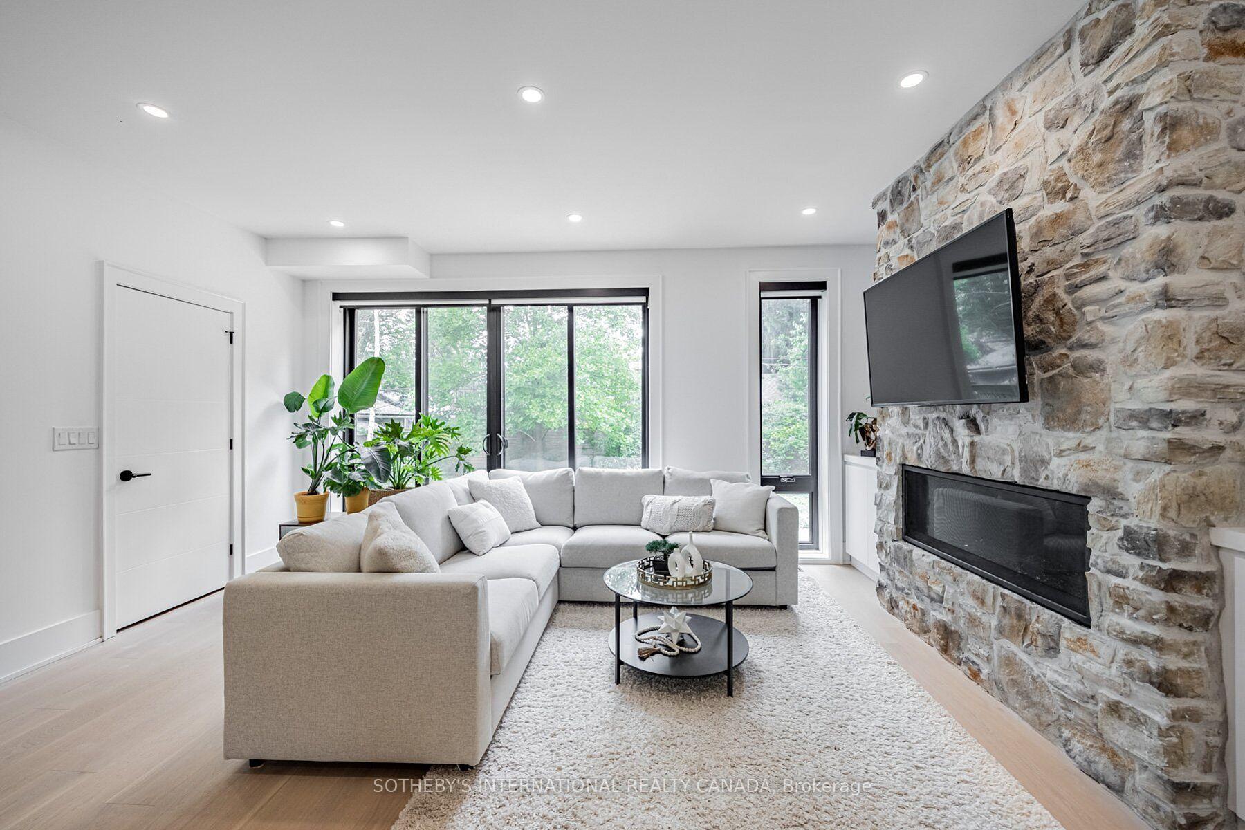 6 Twenty Fifth Street