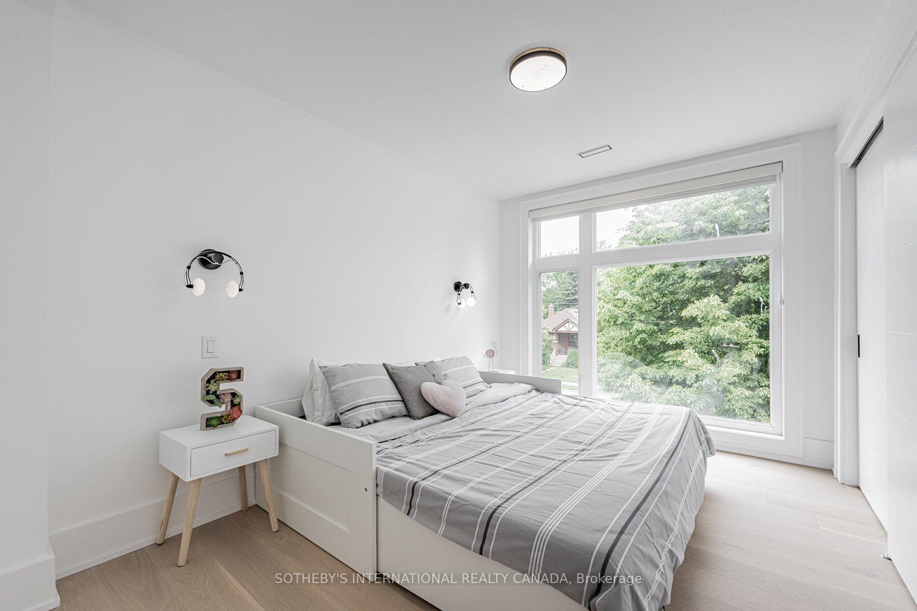 6 Twenty Fifth Street