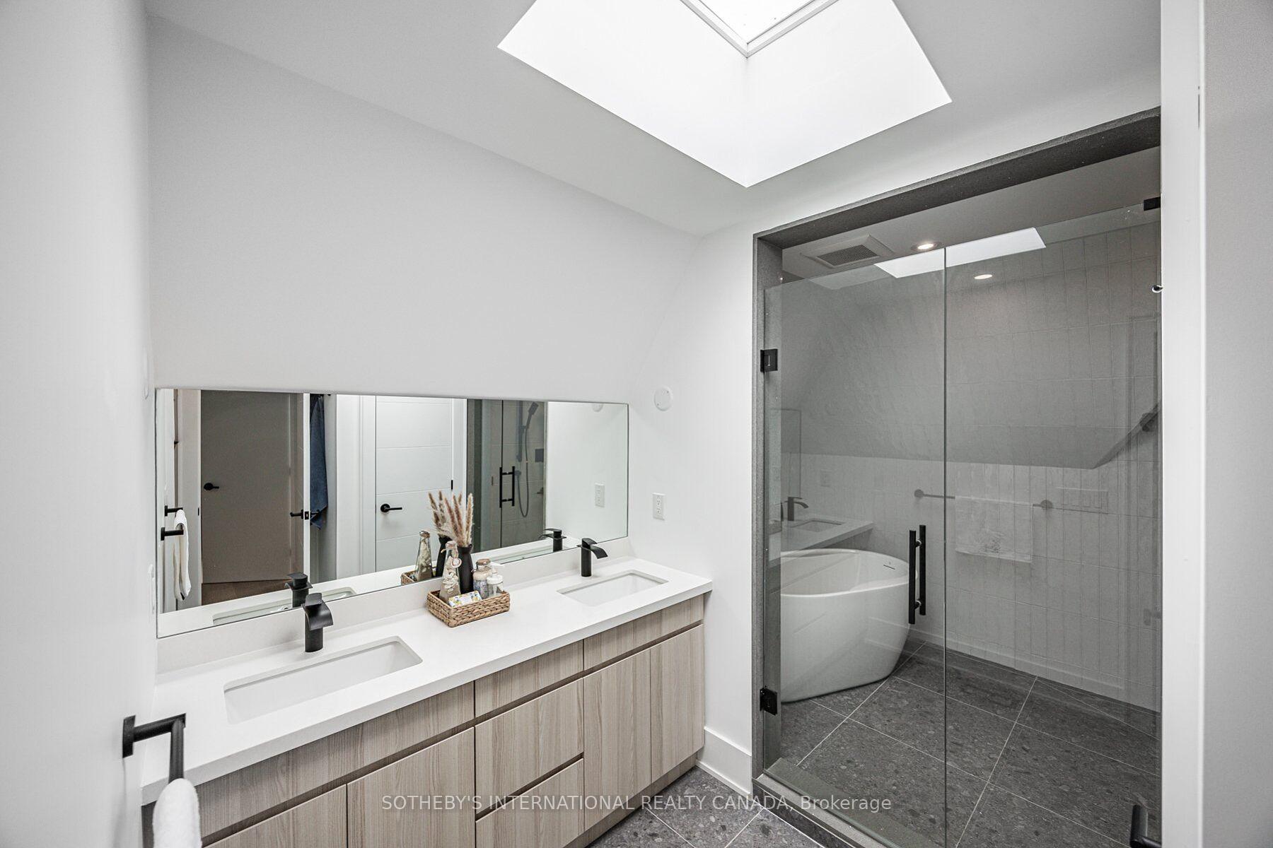 6 Twenty Fifth Street