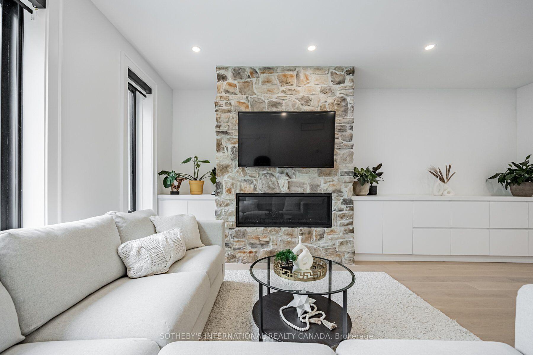 6 Twenty Fifth Street