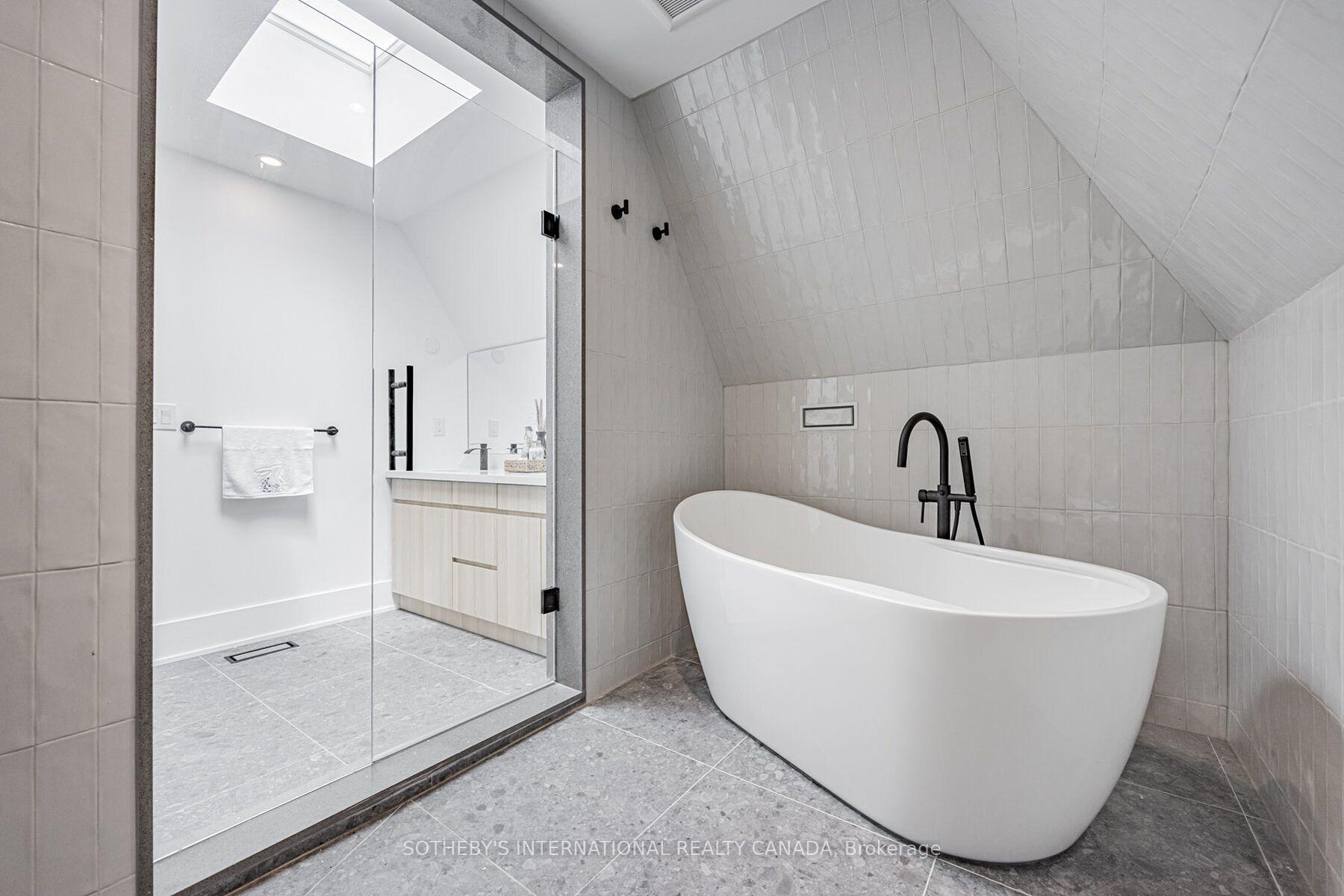 6 Twenty Fifth Street