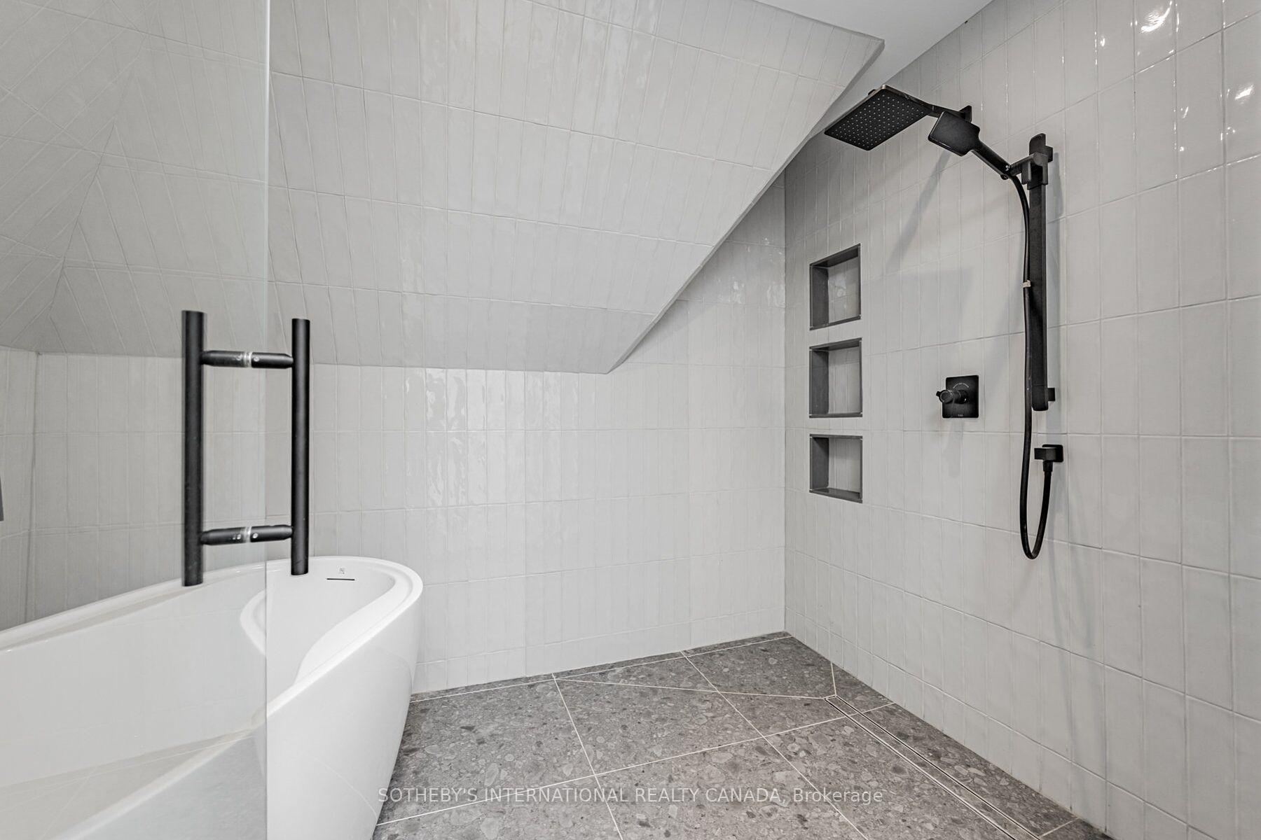 6 Twenty Fifth Street